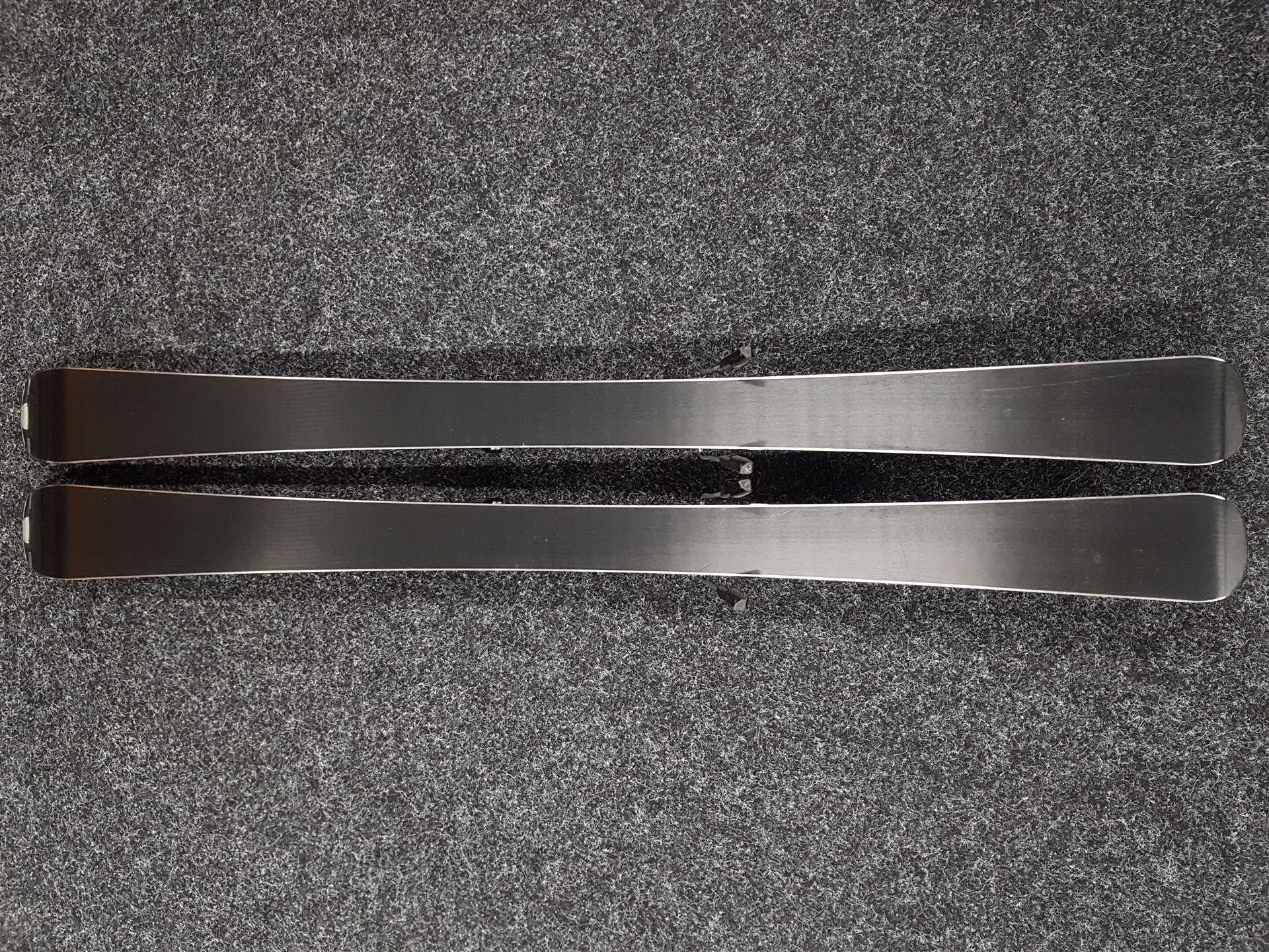 Esquís infantiles usados TECNOPRO Team 66 + fijaciones Tecnopro TL 75