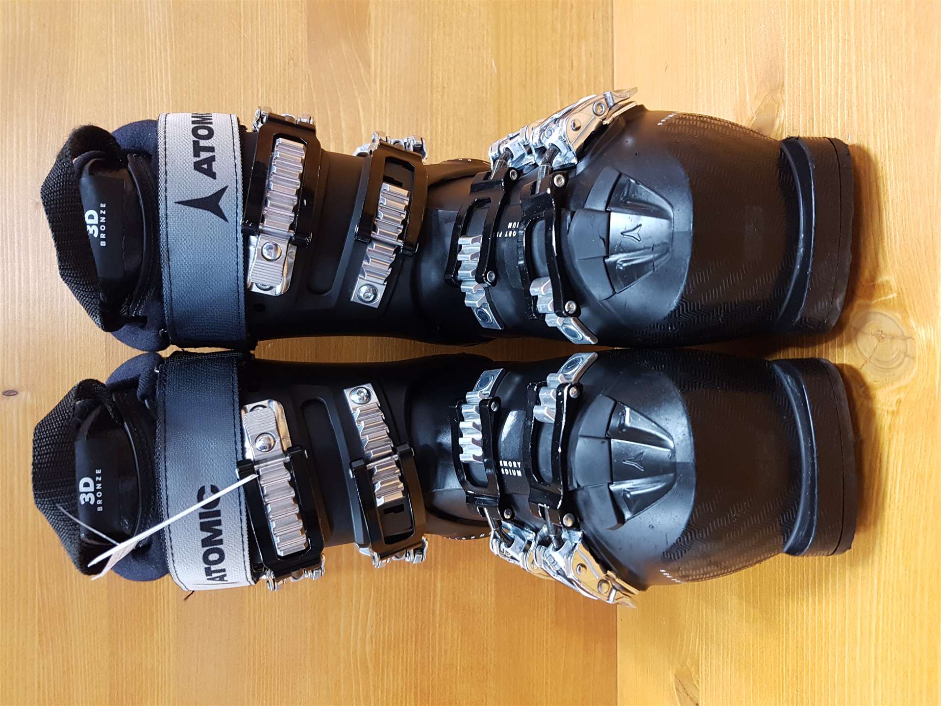 Używane buty narciarskie ATOMIC Hawx Prime R85