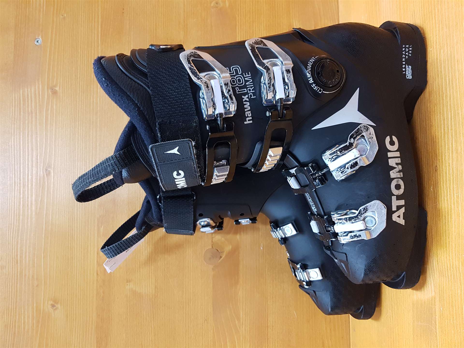 Gebrauchte ATOMIC Hawx Prime R85 Skischuhe