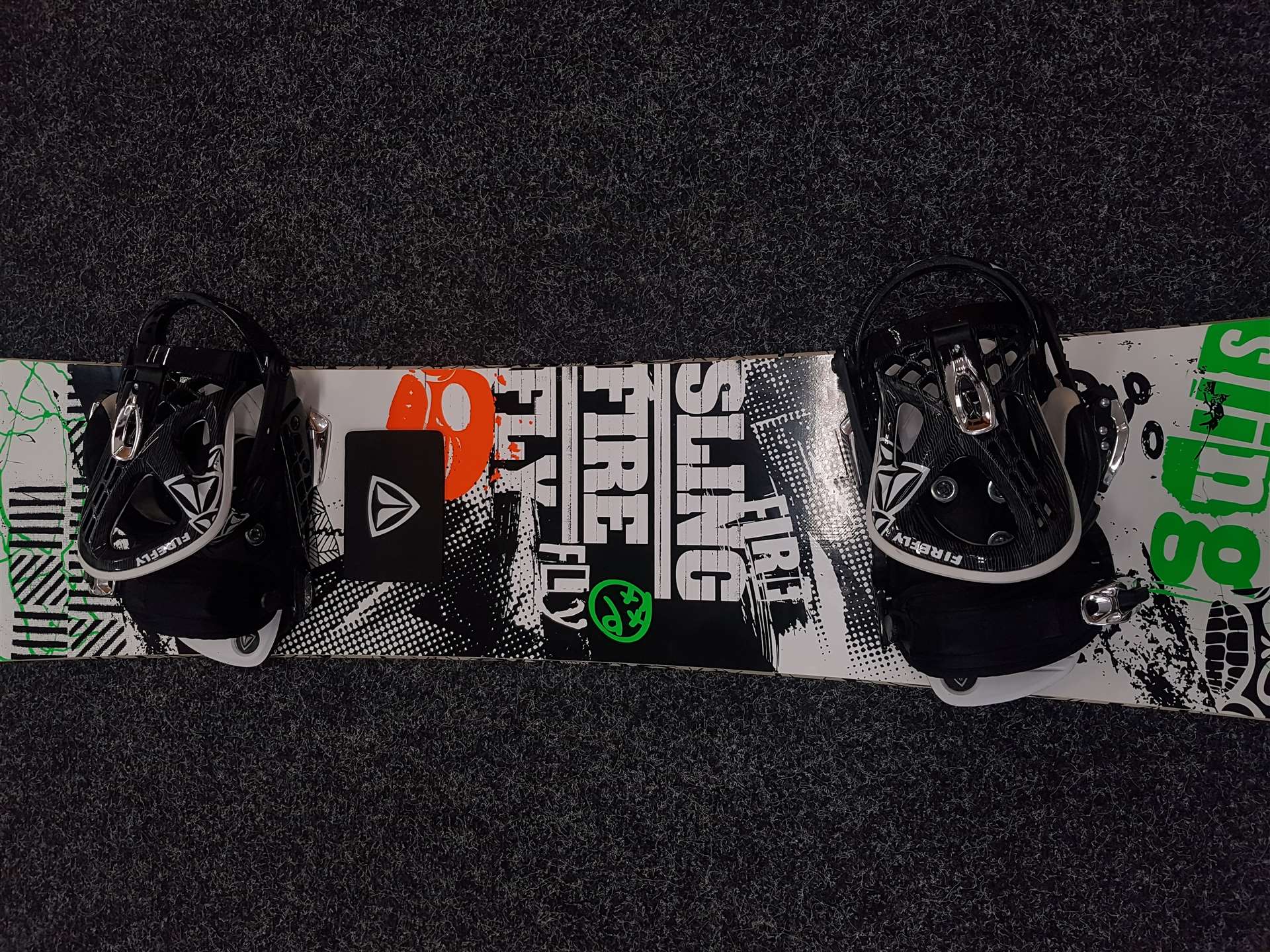 Bazárový snowboard Firefly Sling