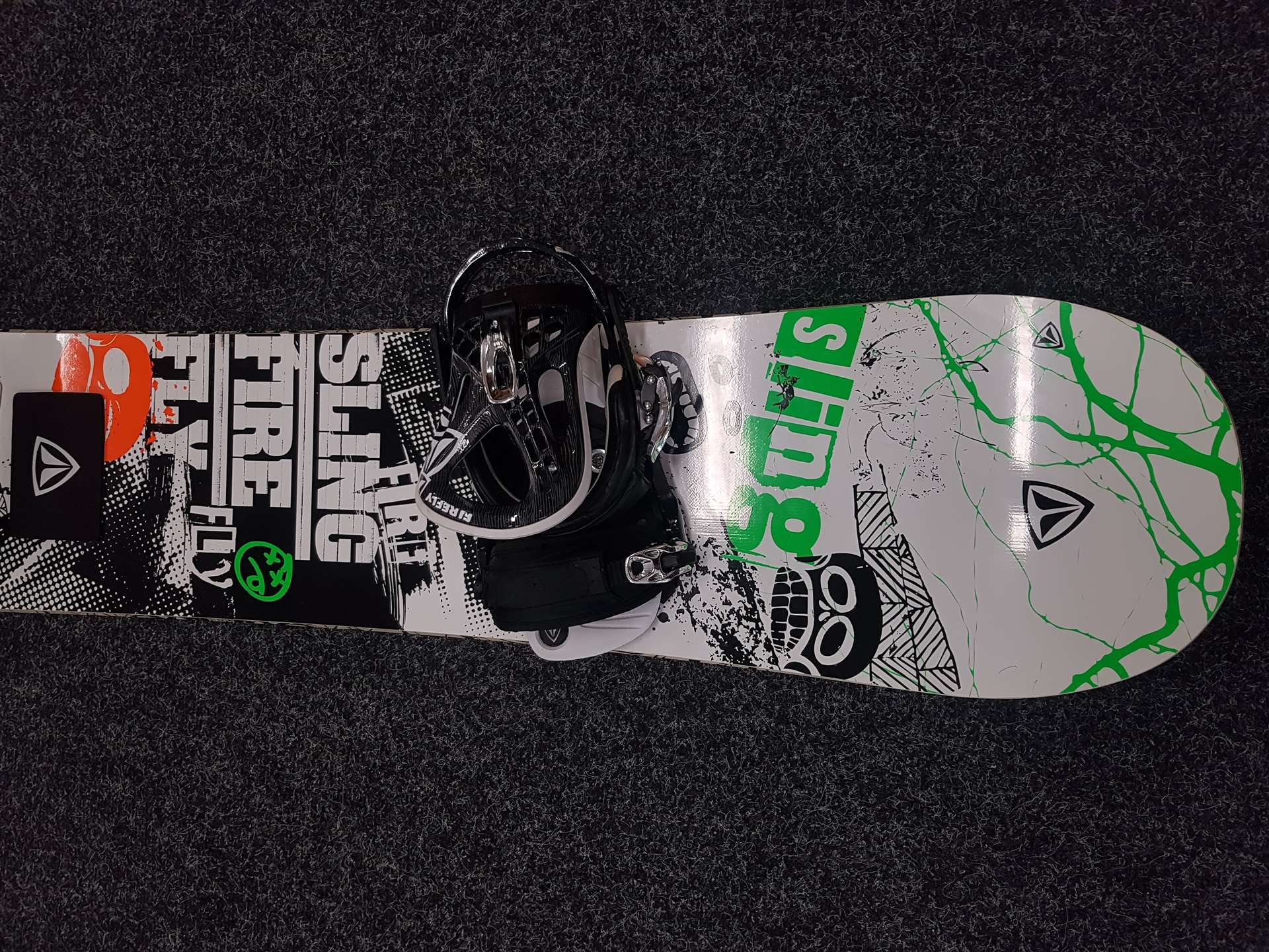 Bazárový snowboard Firefly Sling