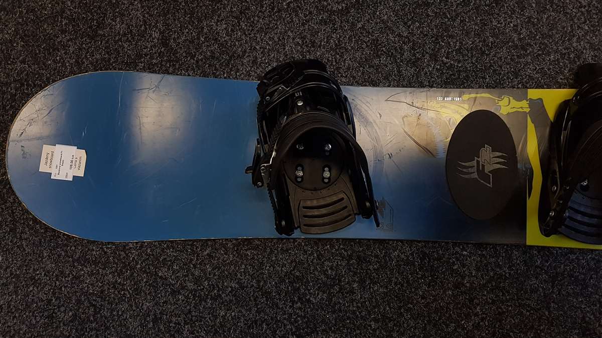 Bazárový snowboard F2 Scream