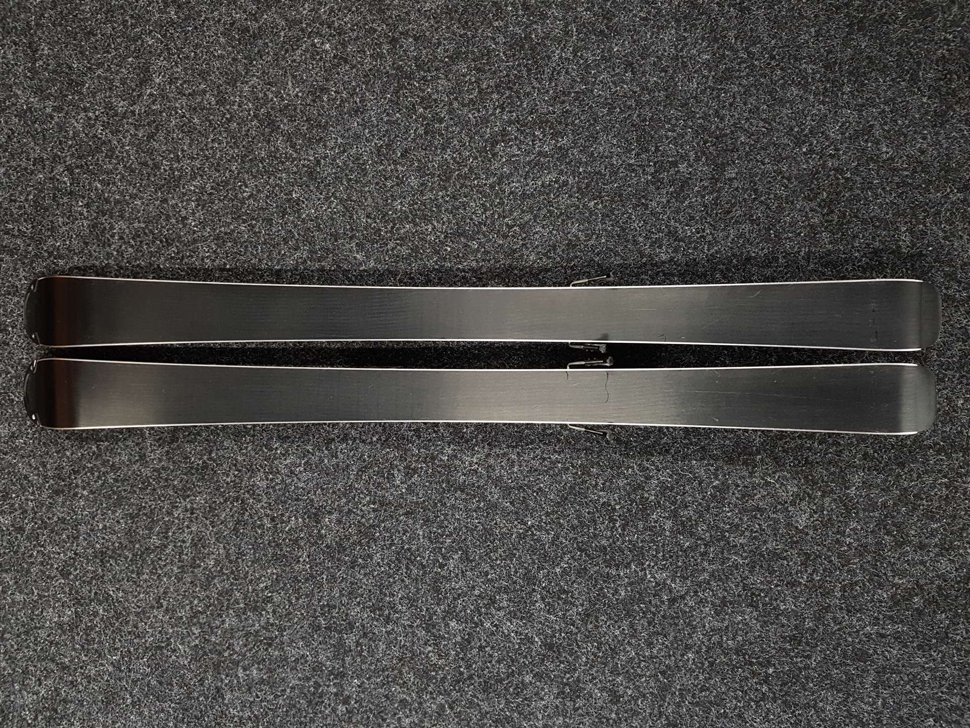 Použité detské lyže VOLKL Racetiger + viazanie Marker 4.5