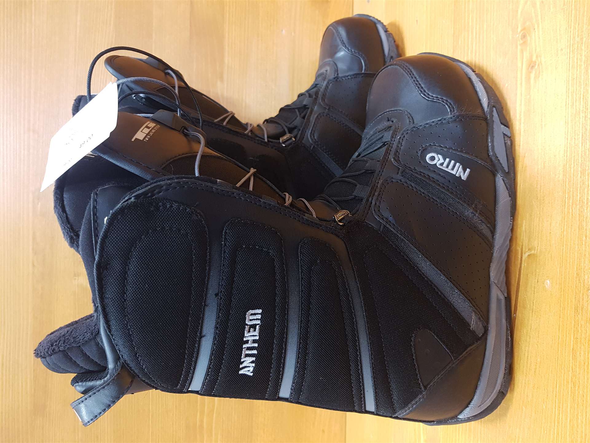 Ghete de snowboard Nitro Anthem folosite