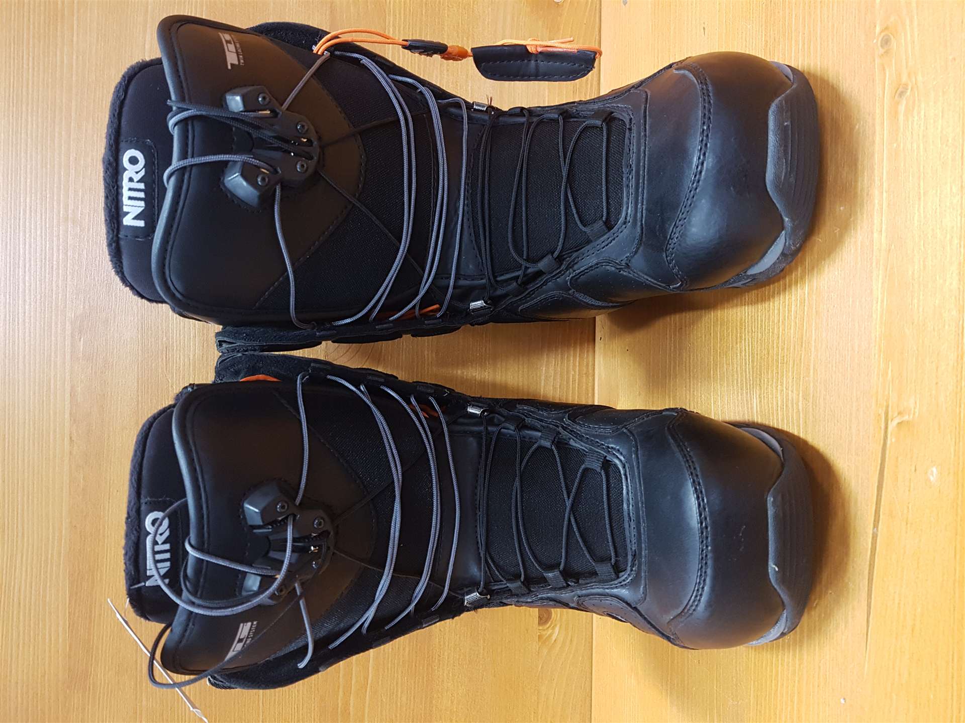 Ghete de snowboard Nitro Anthem folosite