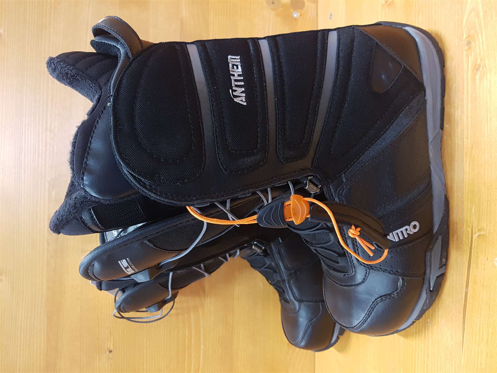 Ghete de snowboard Nitro Anthem folosite