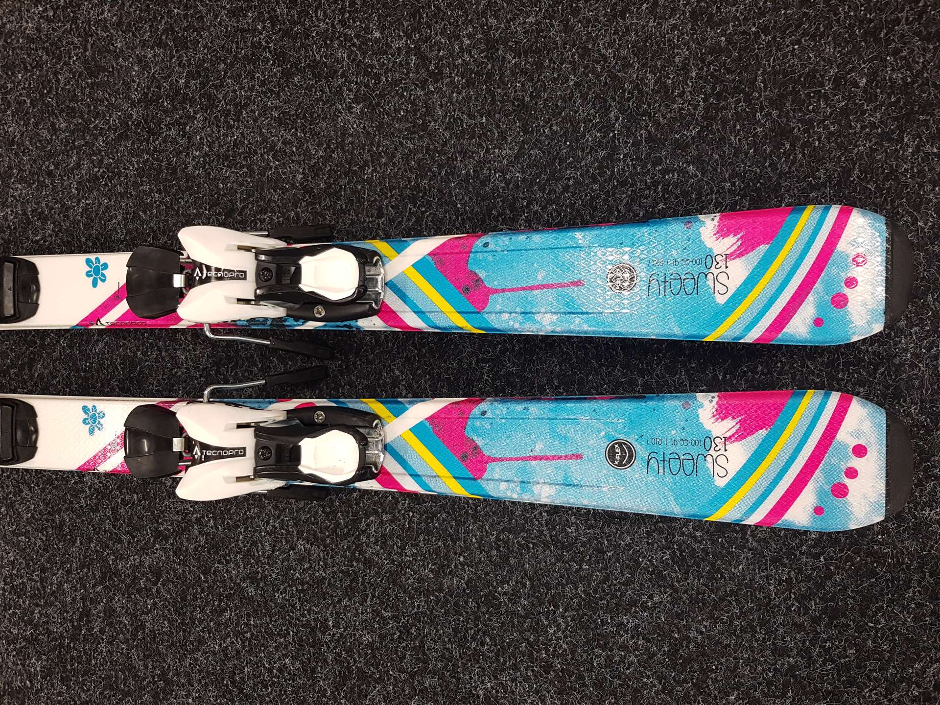 Rabljene dječje skije TECNOPRO Sweety + vezovi Tecnopro TL 7.5