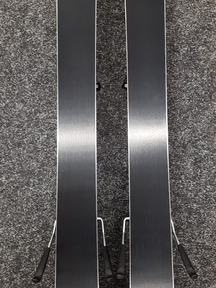 Skis Elan Explore 74 d'occasion