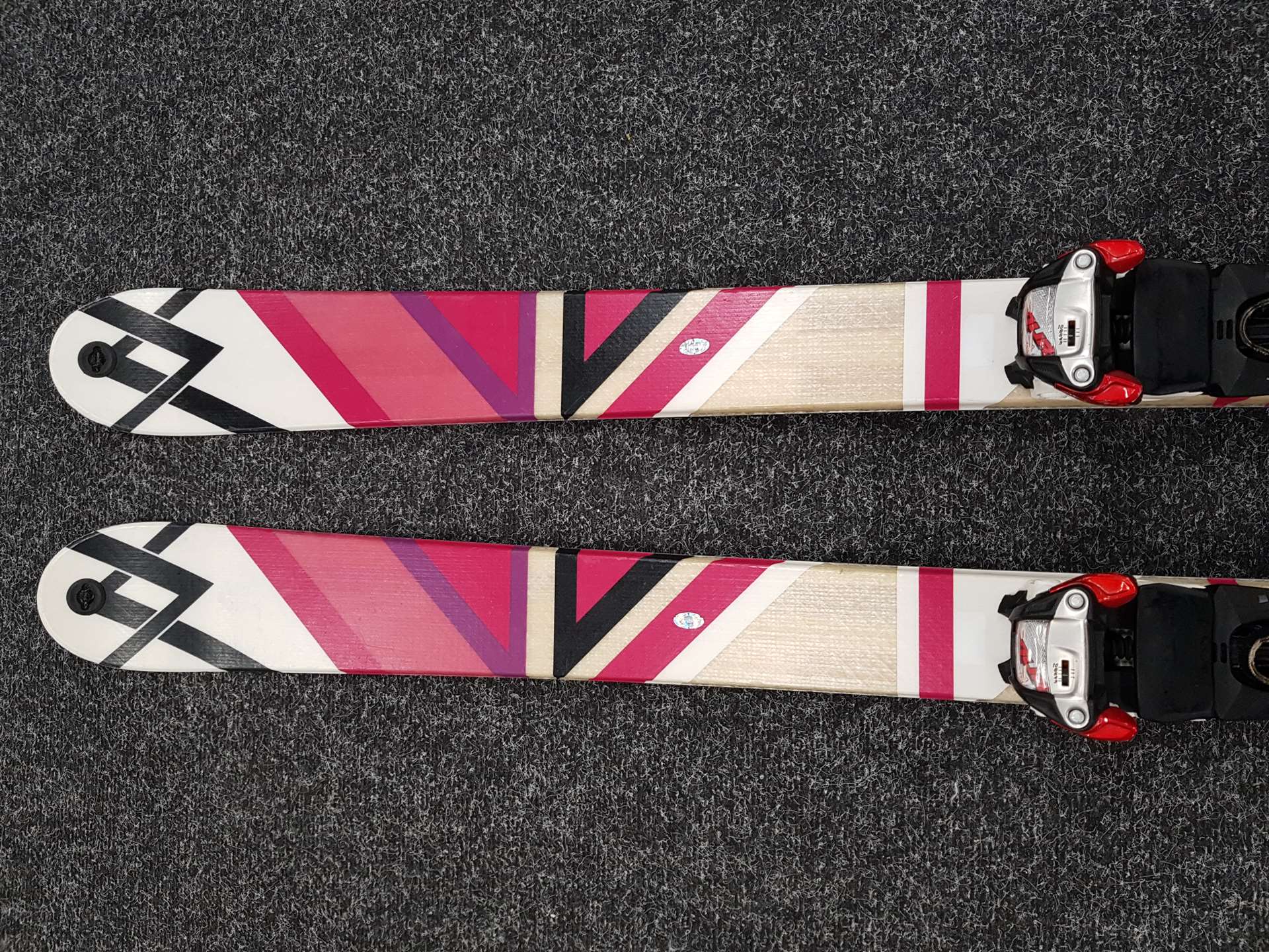Gebrauchte VOLKL NUKKA Alpinski + MARKER F10 TOUR + Gebrauchte Riemen