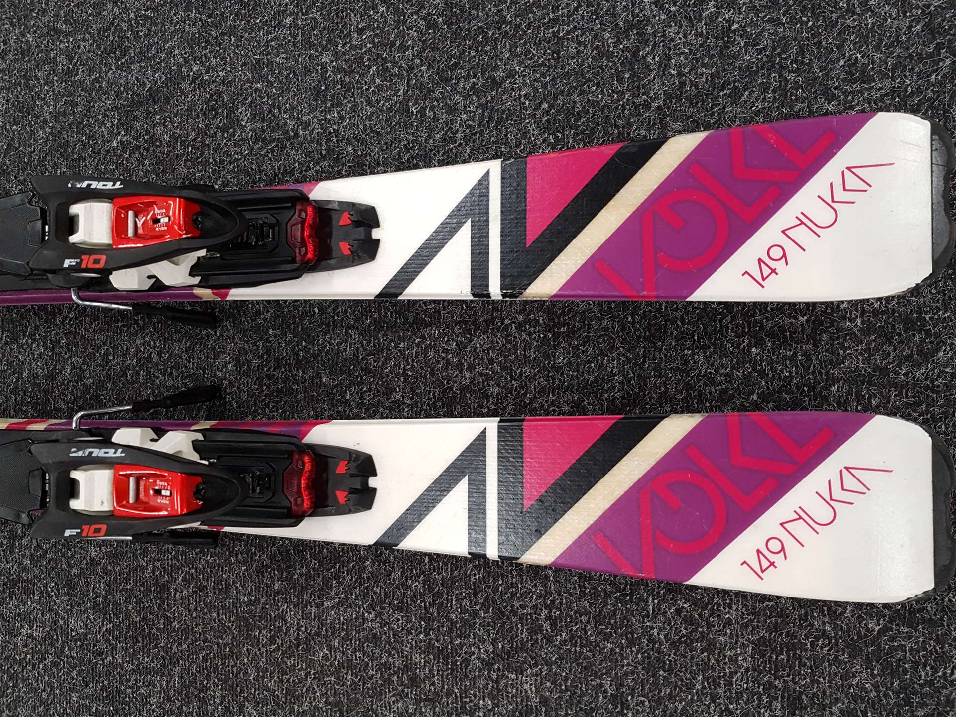Gebrauchte VOLKL NUKKA Alpinski + MARKER F10 TOUR + Gebrauchte Riemen