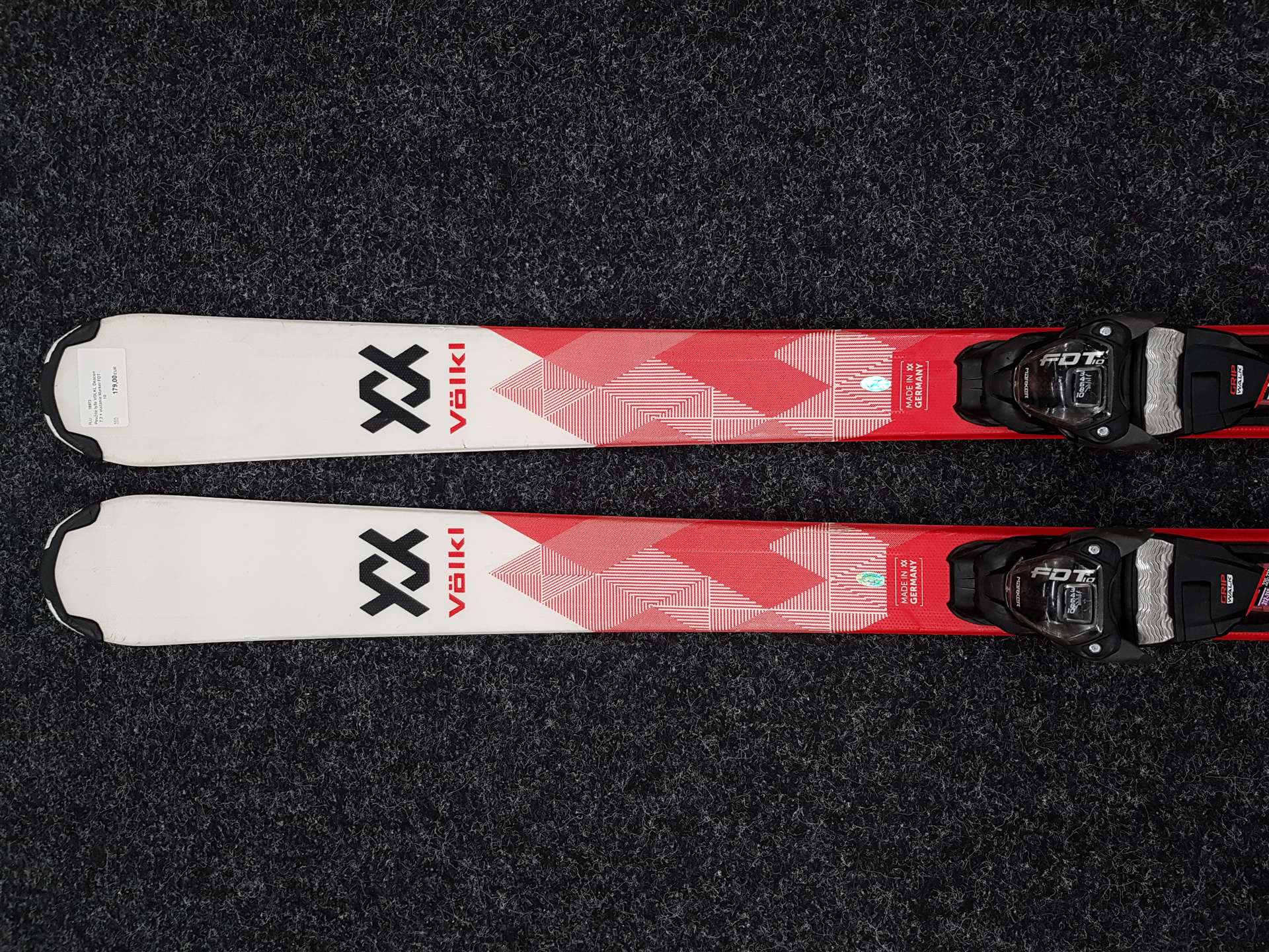 Použité lyže VOLKL Deacon 7.2 + viazanie Marker FDT 10
