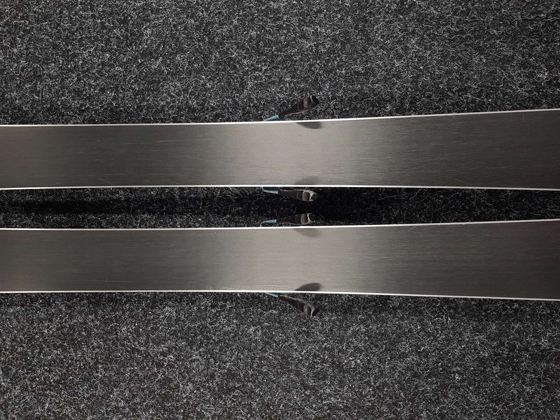 Skis enfant d'occasion VOLKL RACETIGER + fixations Marker 4.5