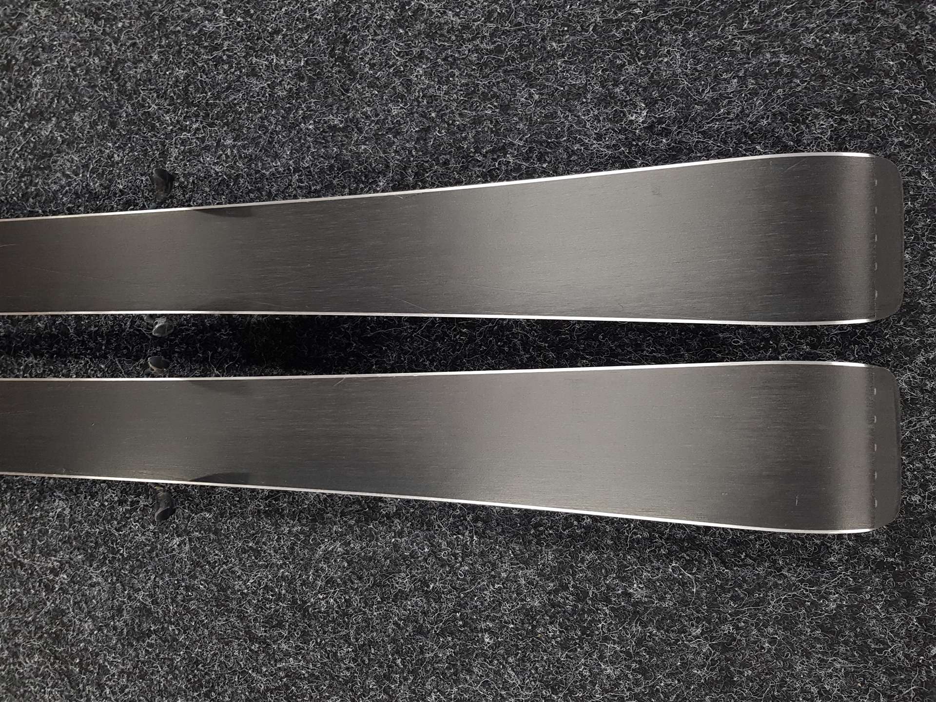 Skis enfant d'occasion VOLKL RACETIGER + fixations Marker 4.5