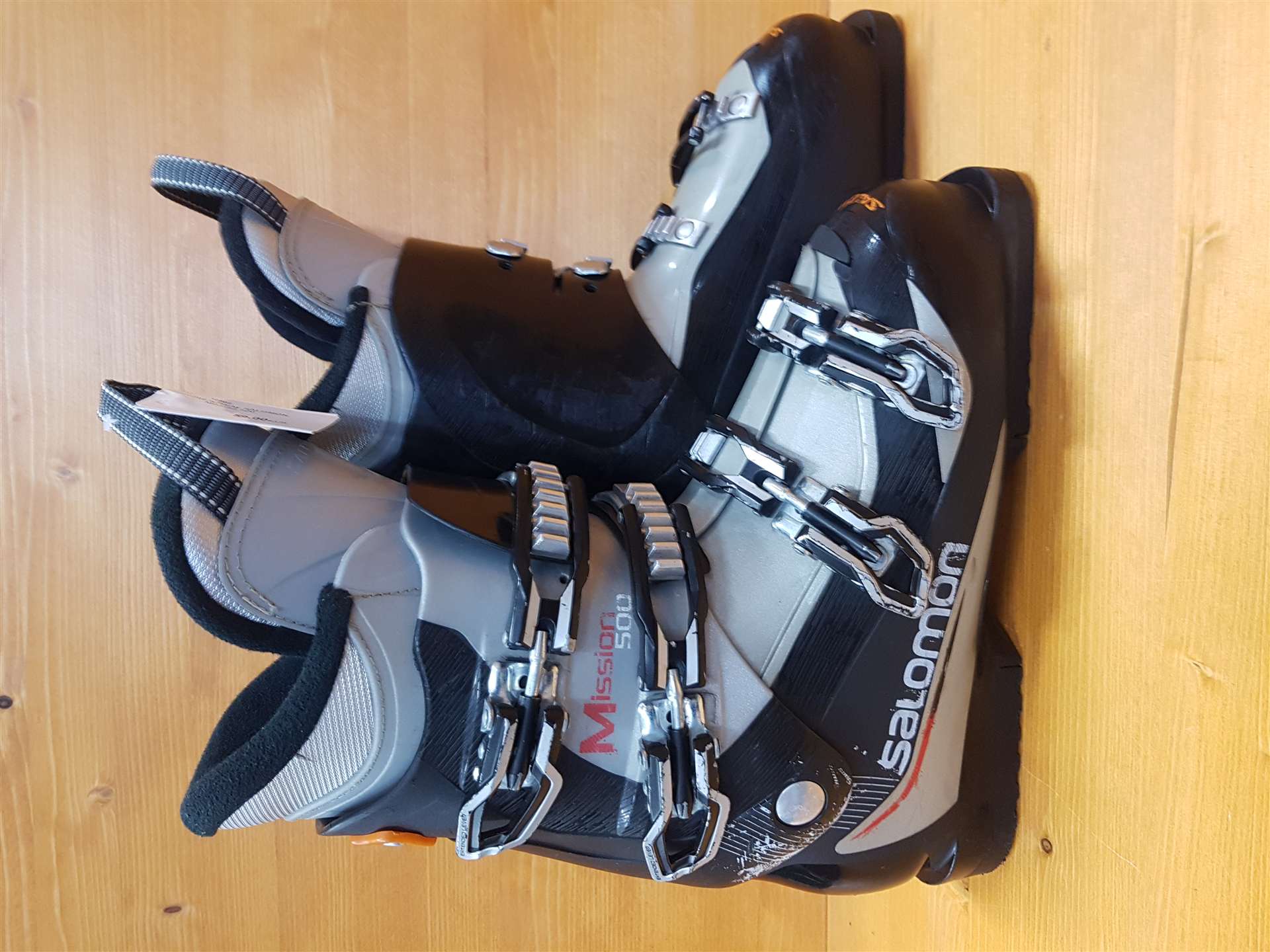 Clăpari de schi SALOMON Mission 500 folosiți