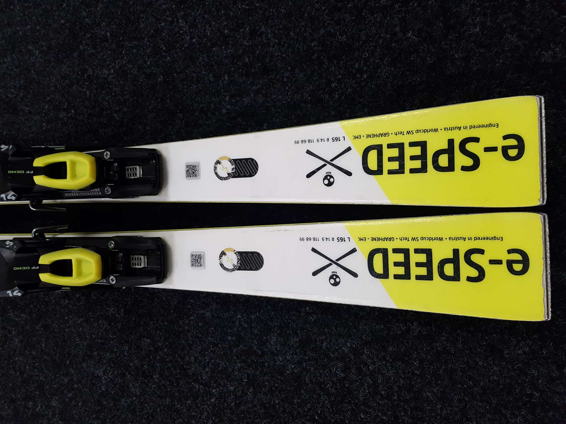 Použité lyže HEAD e-SPEED + vázání Head Freeflex 14