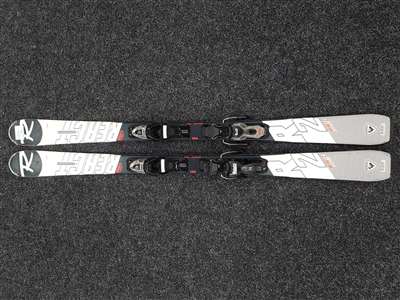 Schiuri ROSSIGNOL React 2 Carbon folosite + legături Look Xpress 10