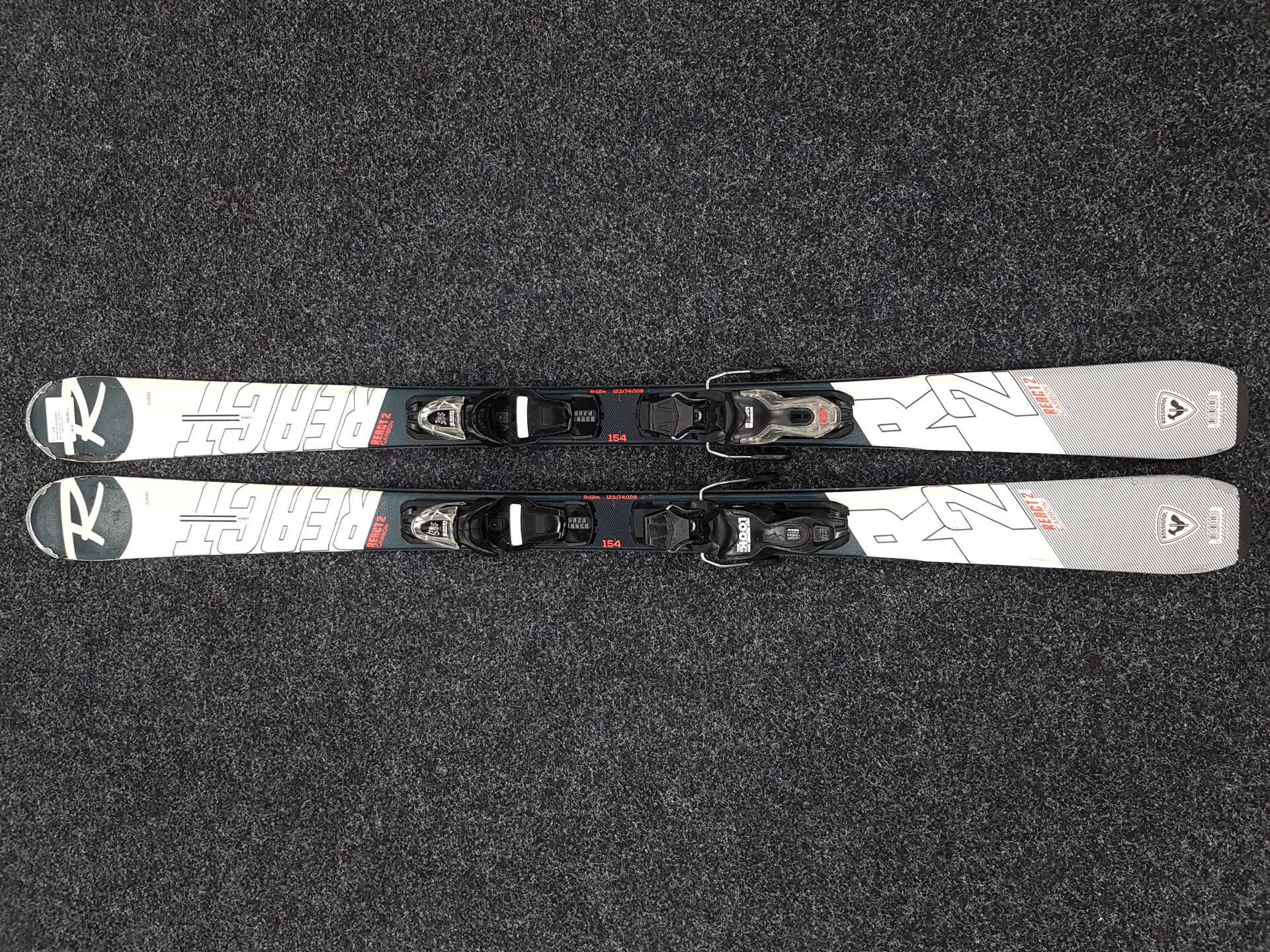 Sci usati ROSSIGNOL React 2 Carbon + attacchi Look Xpress 10