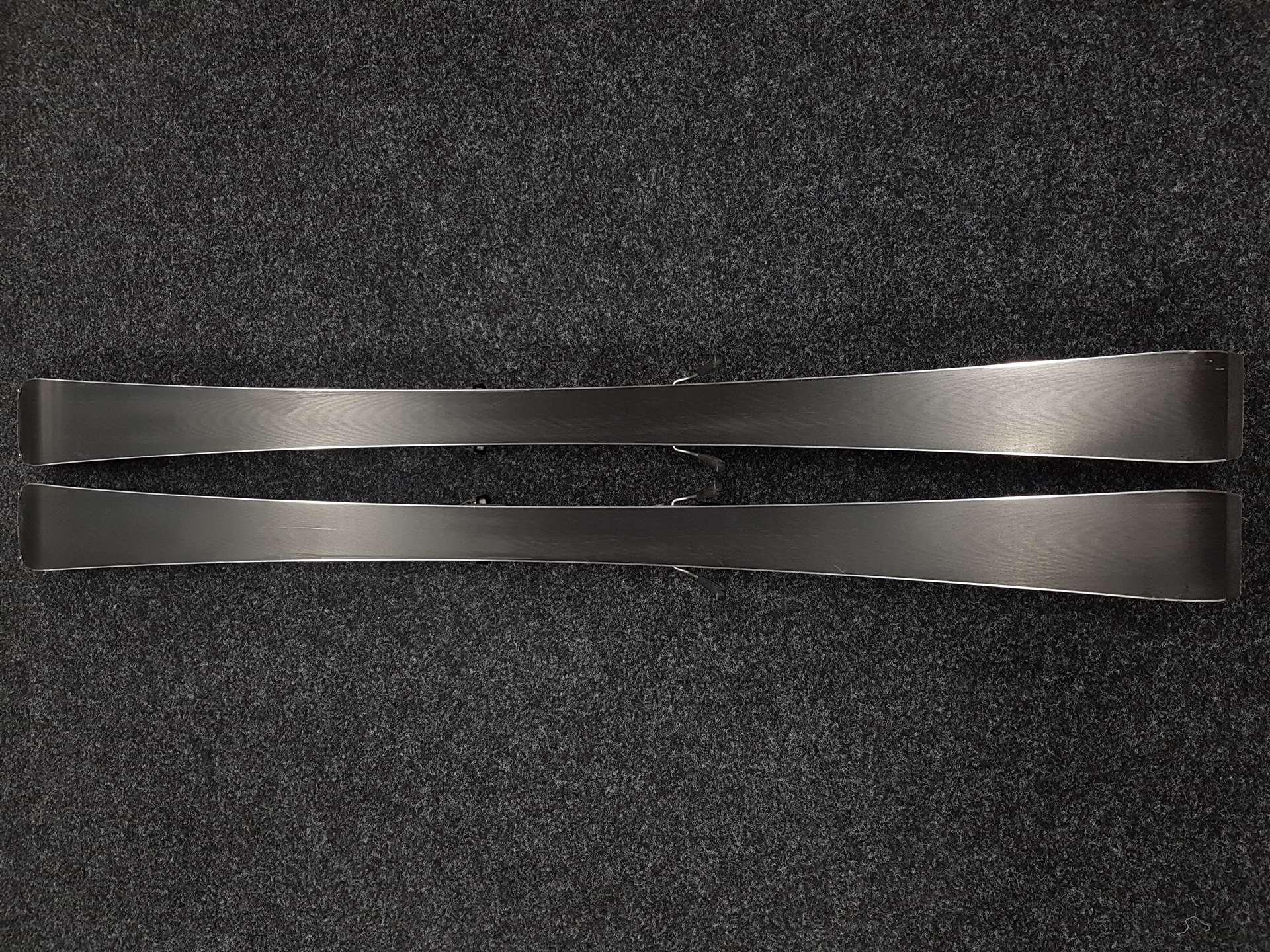 Použité lyže HEAD E.SLR + vázání Head 11