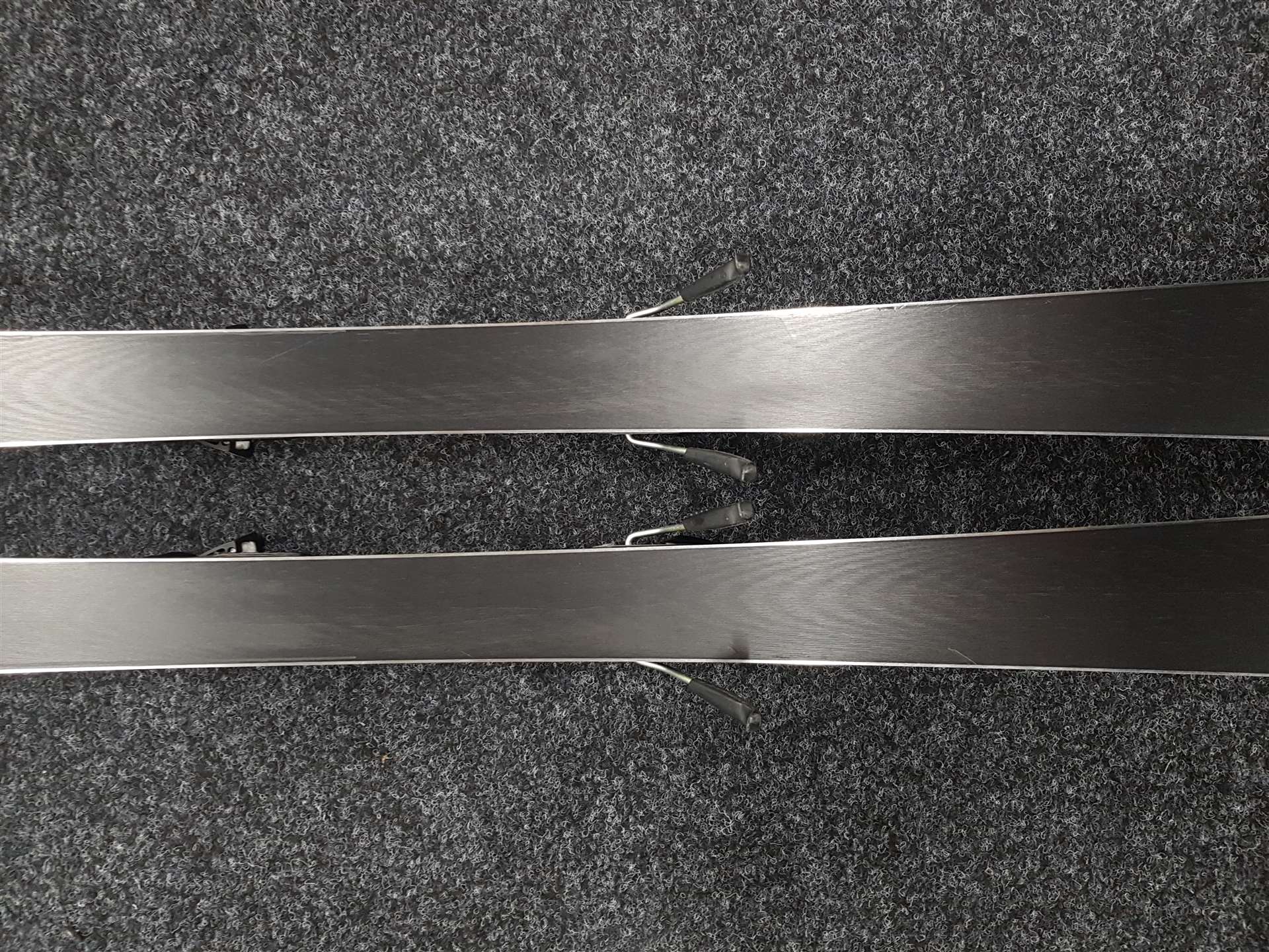 Použité lyže HEAD E.SLR + vázání Head 11