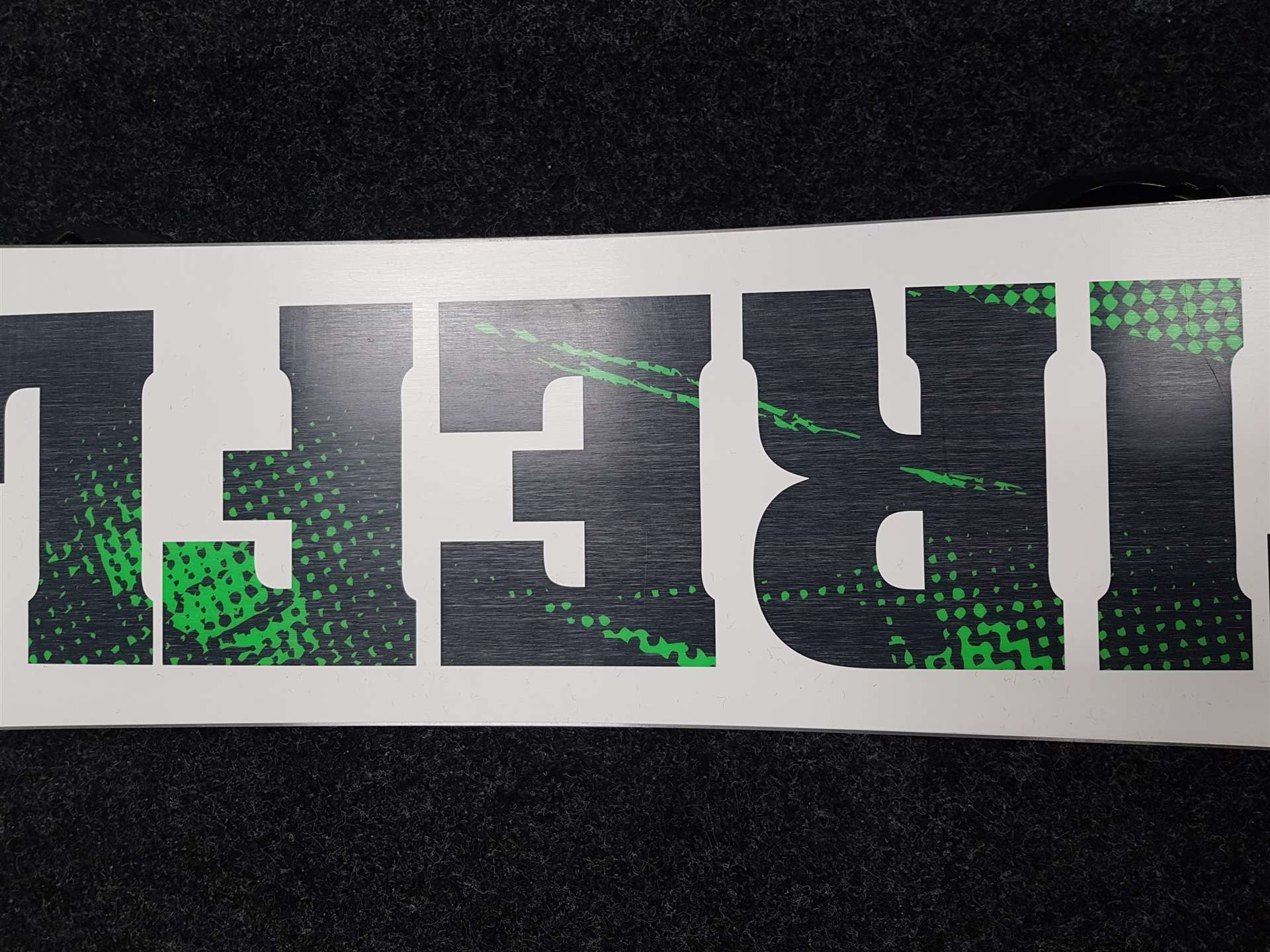 Gebrauchtes Burton FireFly Sling Snowboard + Bindungen Größe L/XL