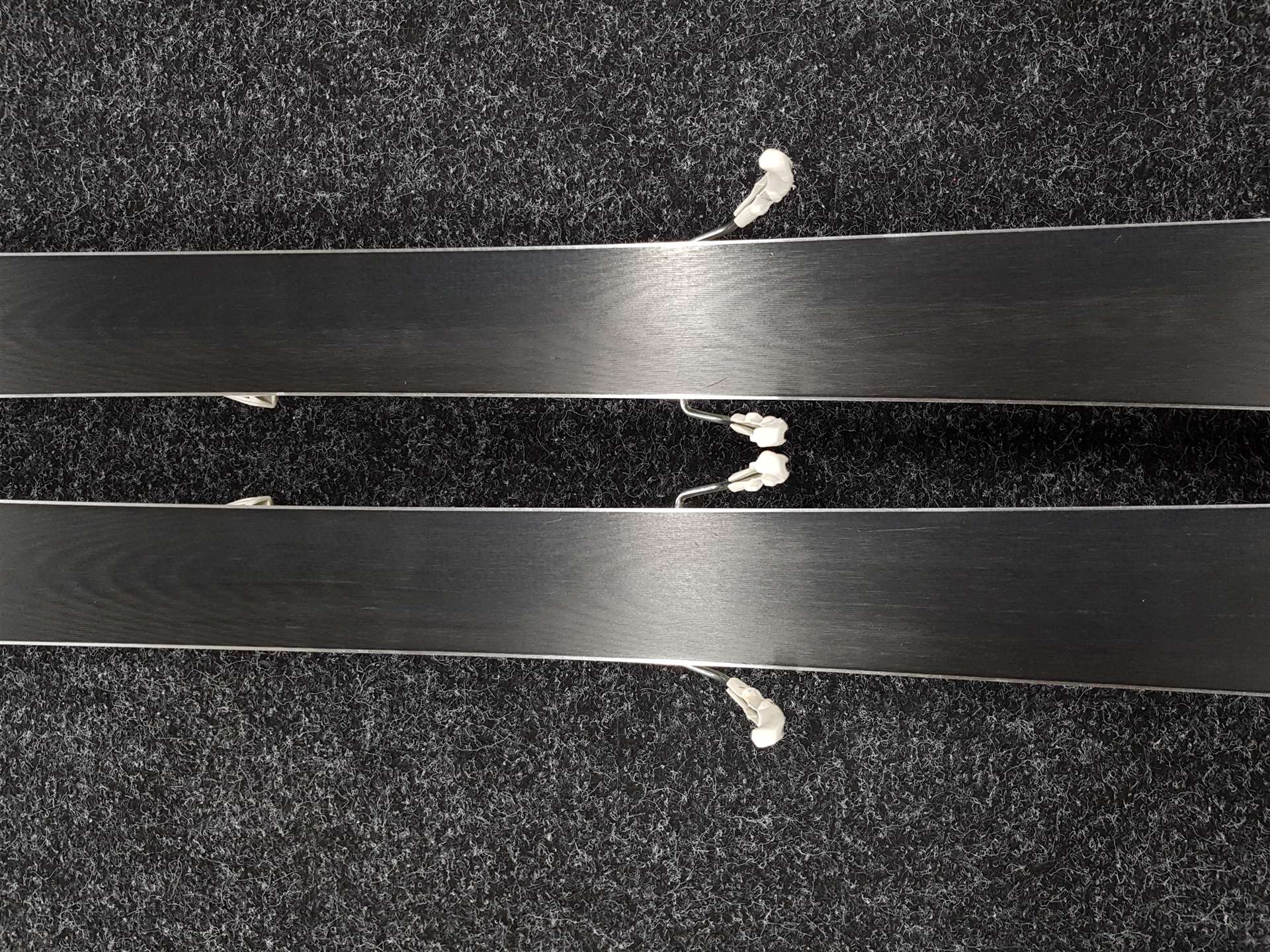 Używane narty BLIZZARD Elevate 7.7 + wiązania Marker TLT 10