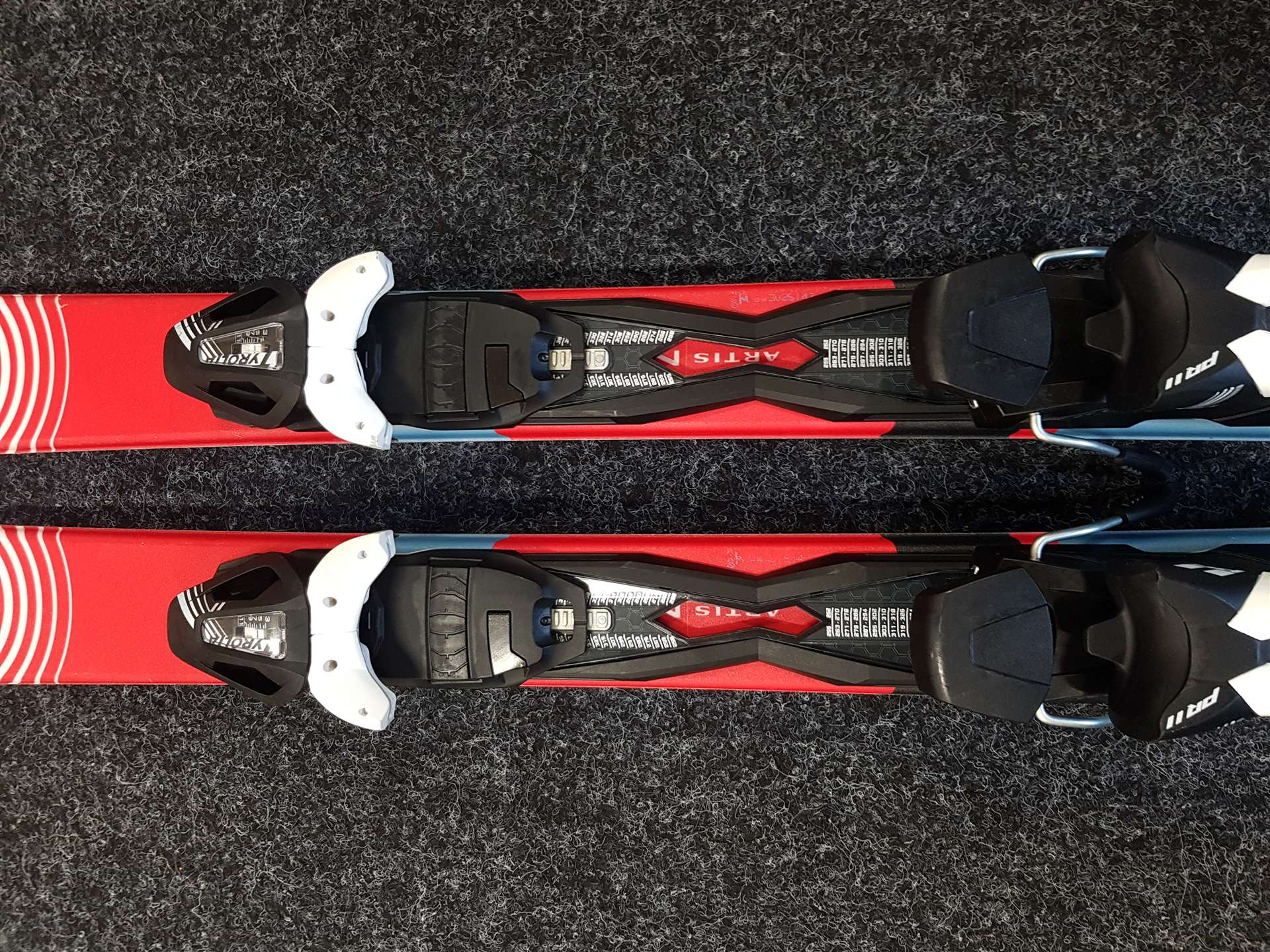 Używane narty ARTIS 2 + wiązania Tyrolia PR 11