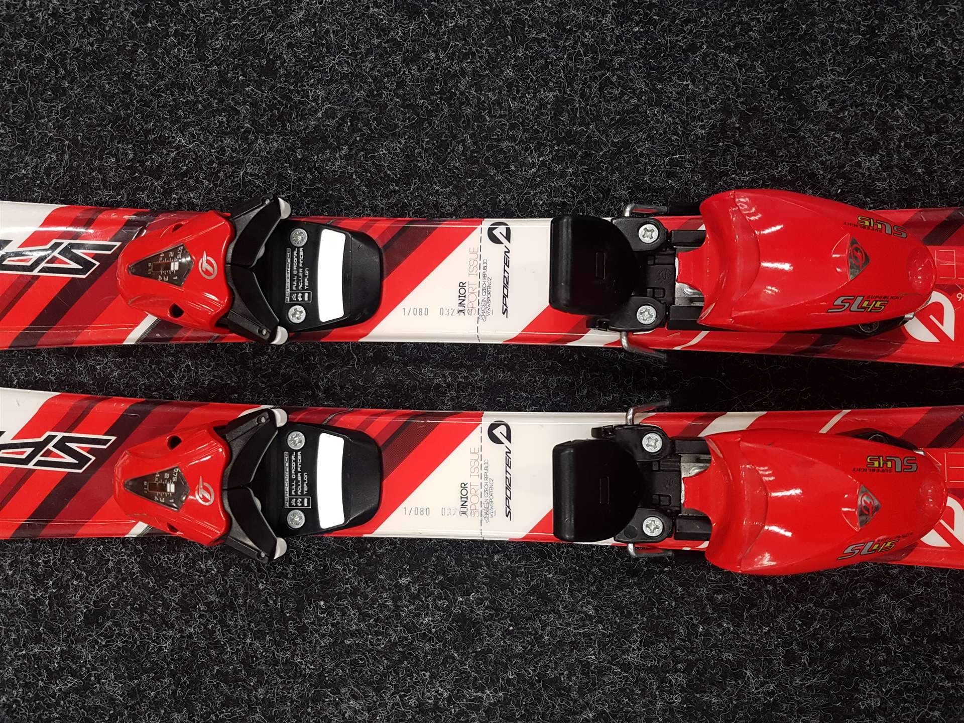 Použité detské lyže SPORTEN Gangster + viazanie Tyrolia SL 4,5