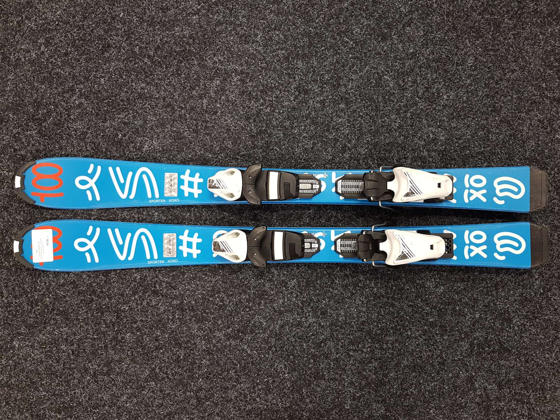 Skis enfant d'occasion SPORTEN XOXO + fixations Tyrolia SLR 4.5