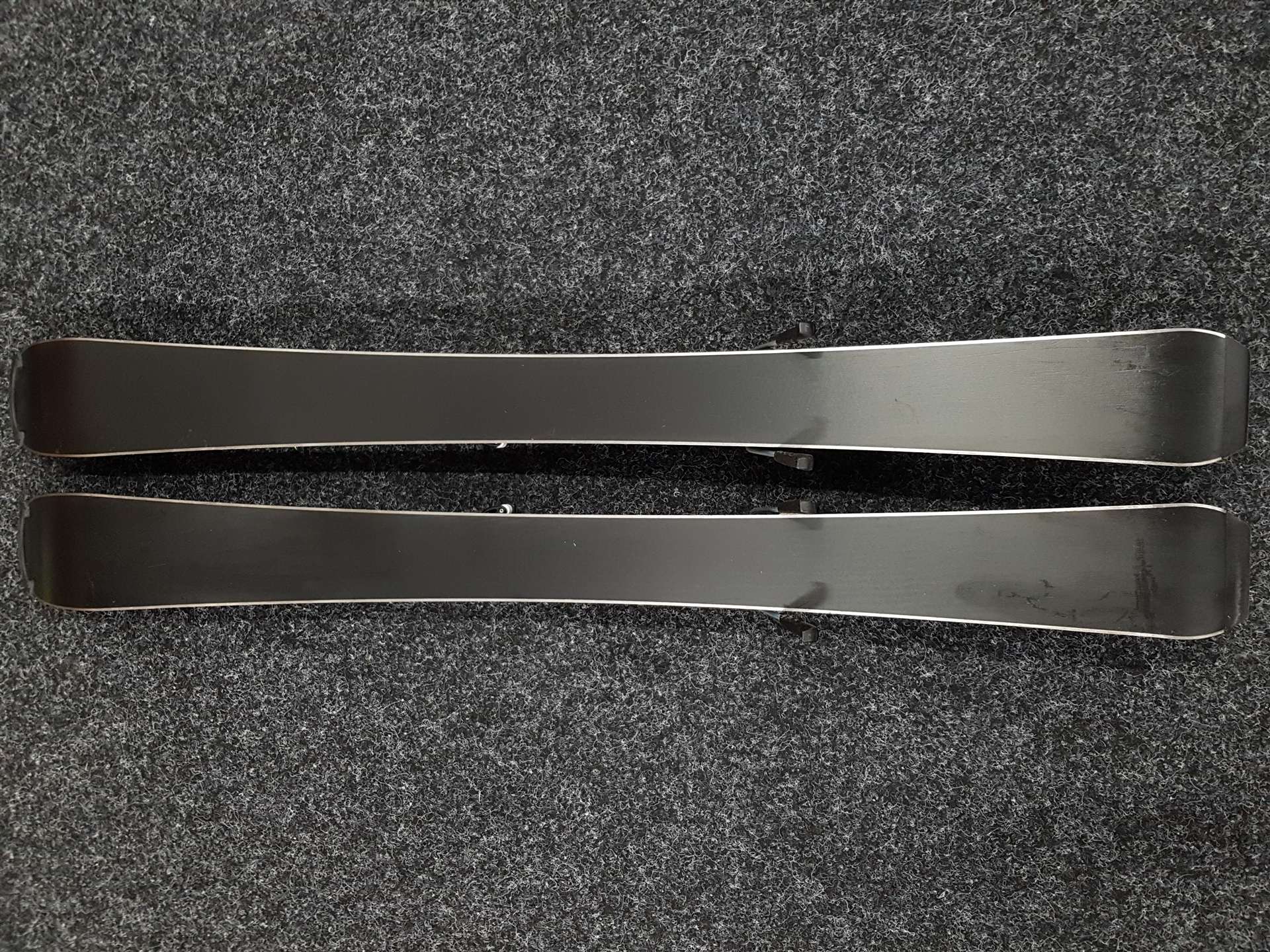 Skis enfant d'occasion SPORTEN XOXO + fixations Tyrolia SLR 4.5