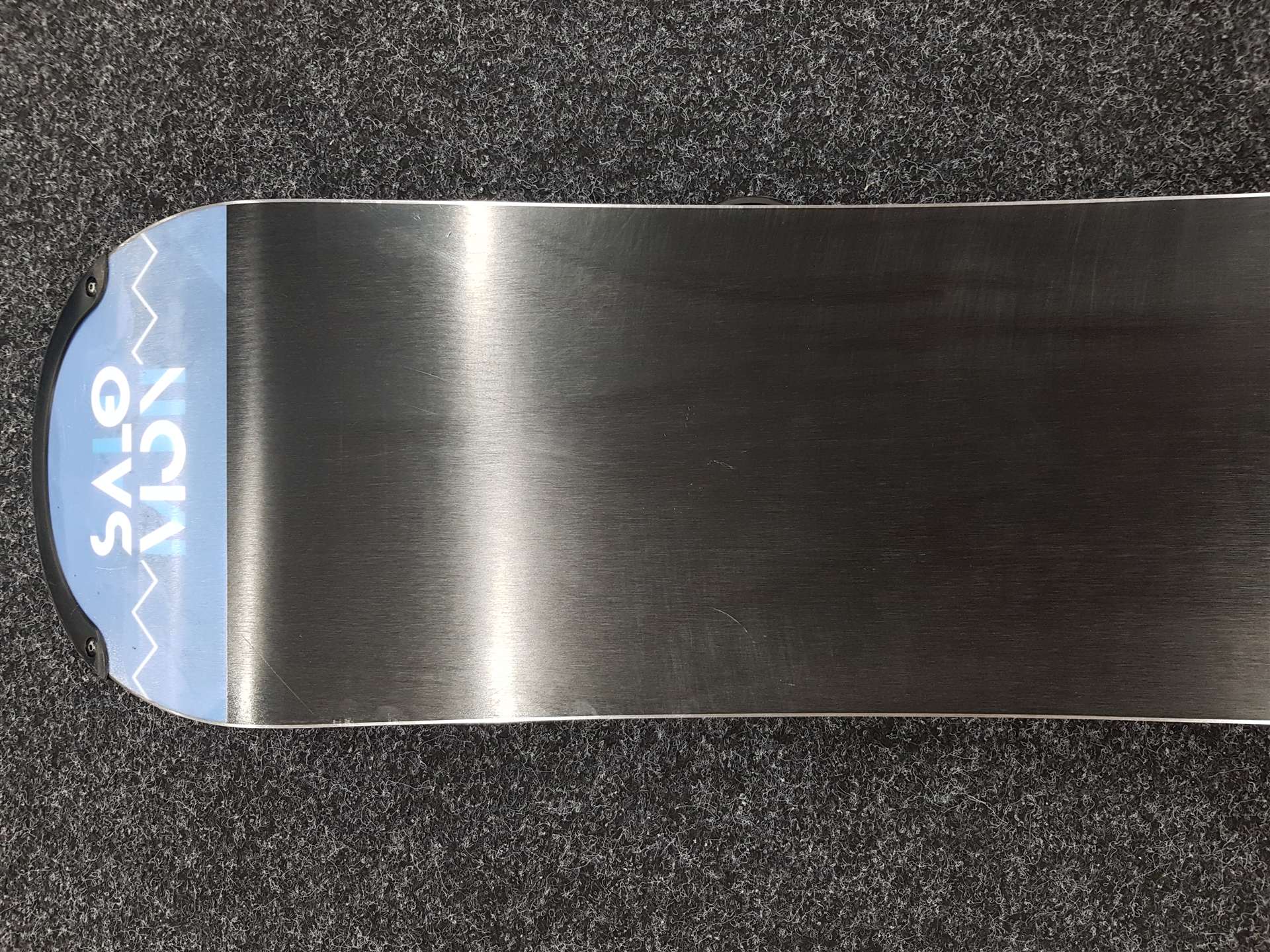 Použitý snowboard SALOMON WLD CARD + vázání Intercharger velikost M