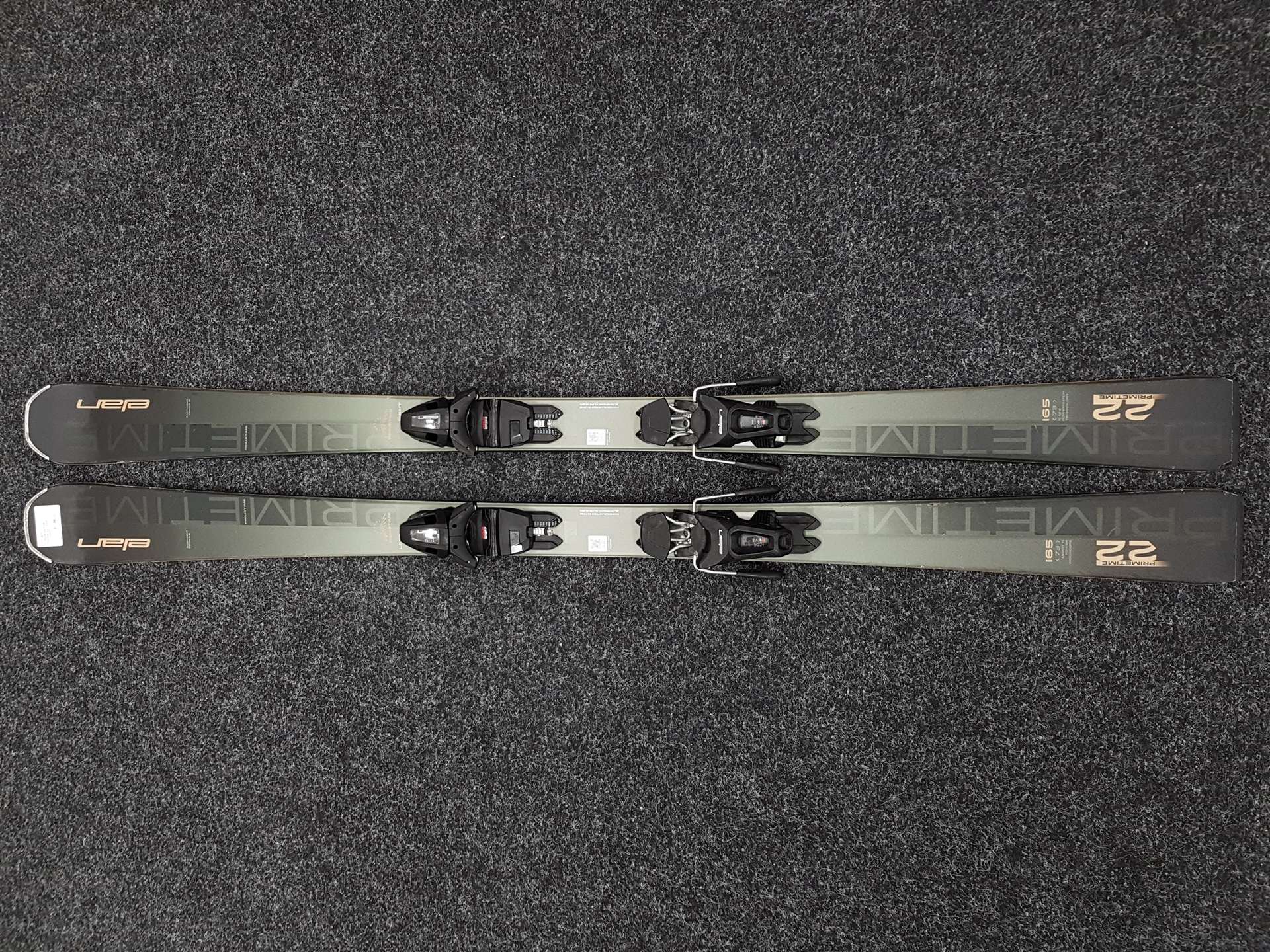 Skis d'occasion ELAN Primetime 22 + fixations Elan EL 10