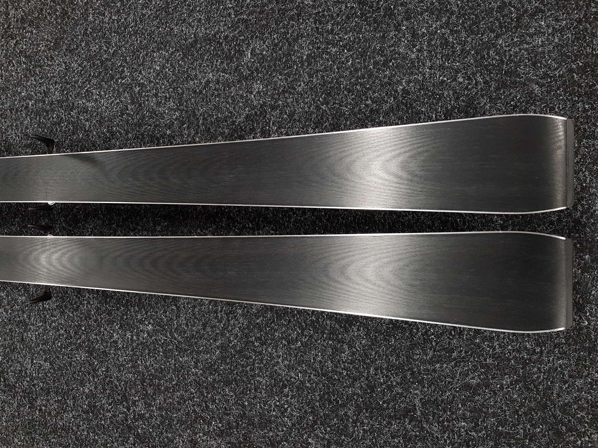 Używane narty ATOMIC Redster G9 + wiązania Atomic X12 GW