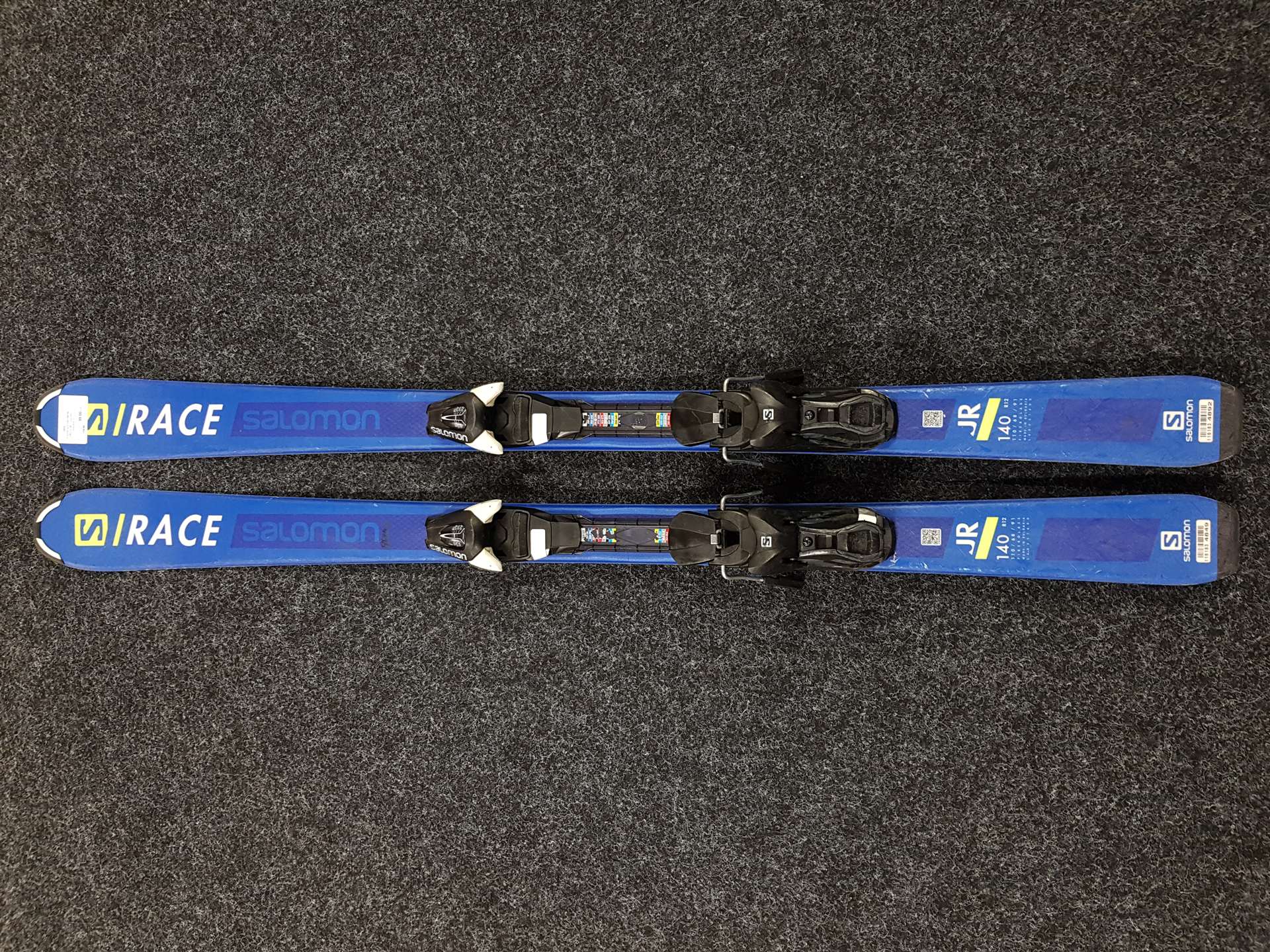 Gebrauchte Skier SALOMON S/Race JR + Bindungen Salomon 7