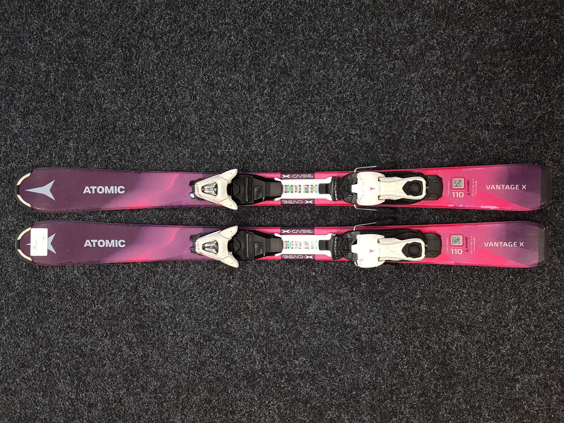 Gebrauchte ATOMIC Vantage X Kinderski + Atomic 4.5 Bindungen