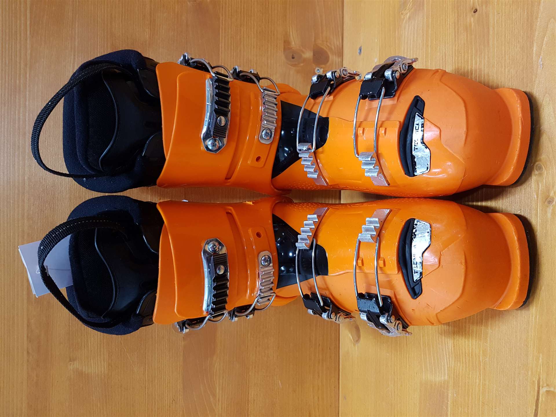 Chaussures de ski d'occasion TECNICA JT4 R