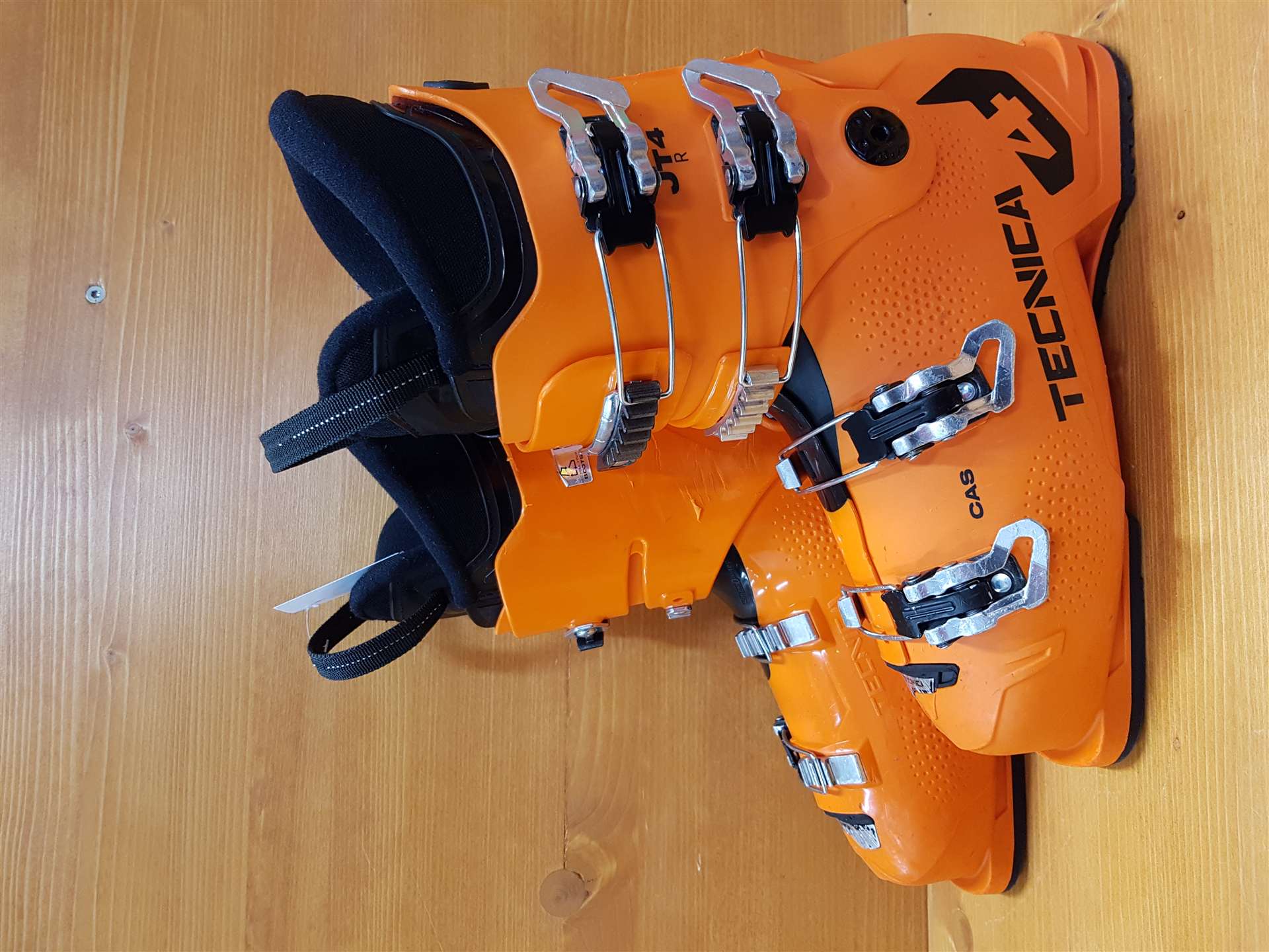 Chaussures de ski d'occasion TECNICA JT4 R