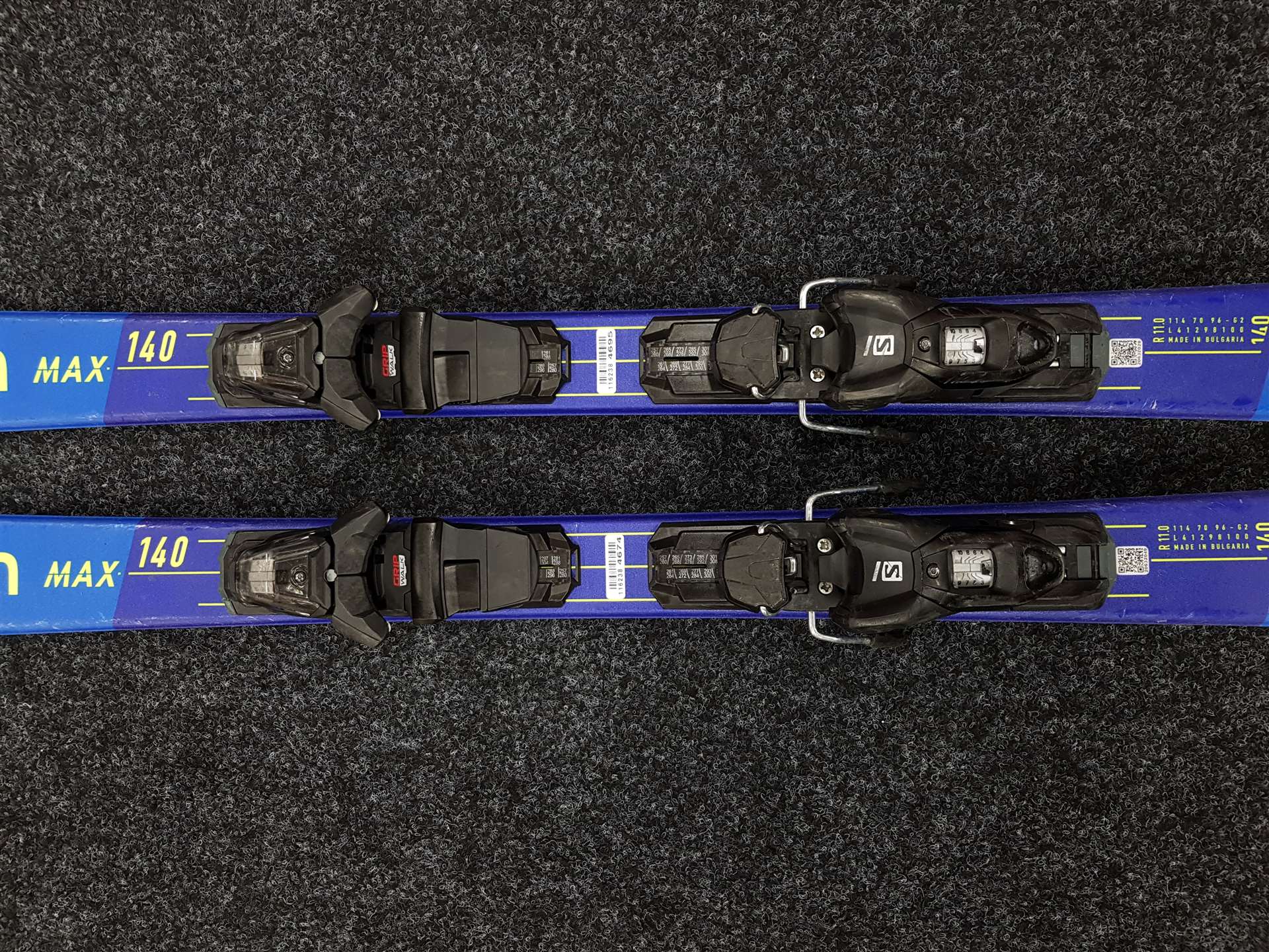 Skis SALOMON Max d'occasion + fixations Salomon M10