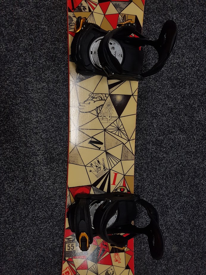 Bazárový snowboard Head