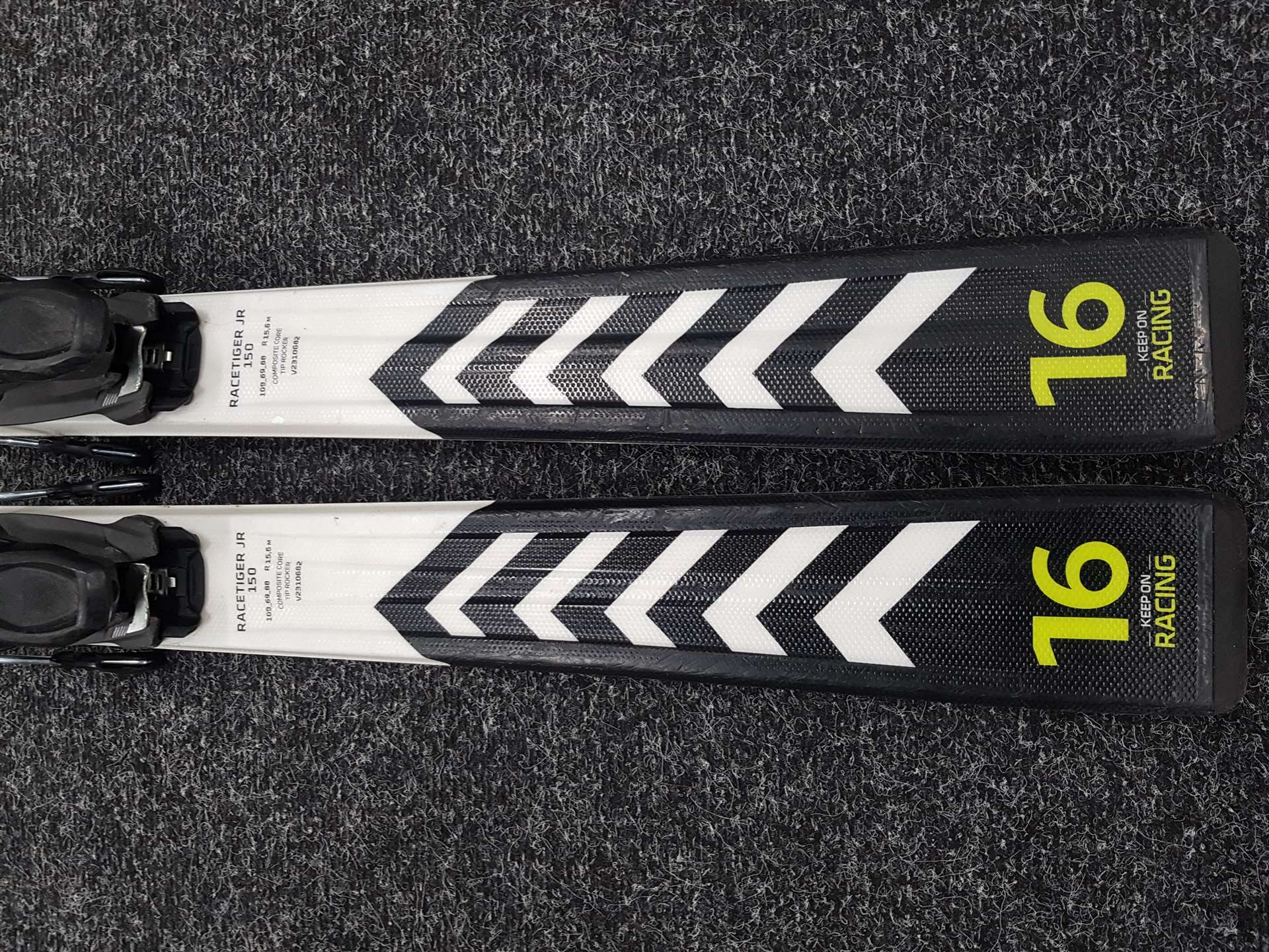 Gebrauchte Skier Volkl Racetiger Jr