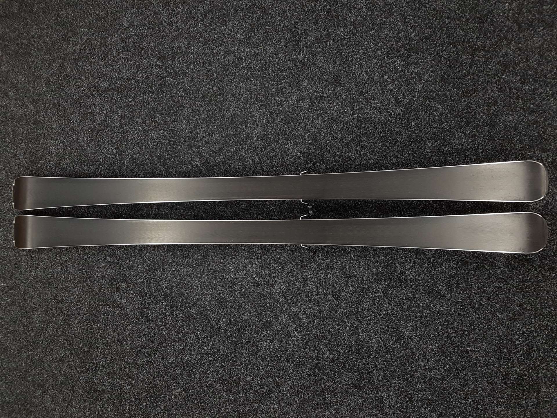 Skis d'occasion BLIZZARD WCR 72 + fixations Marker 10 TLT