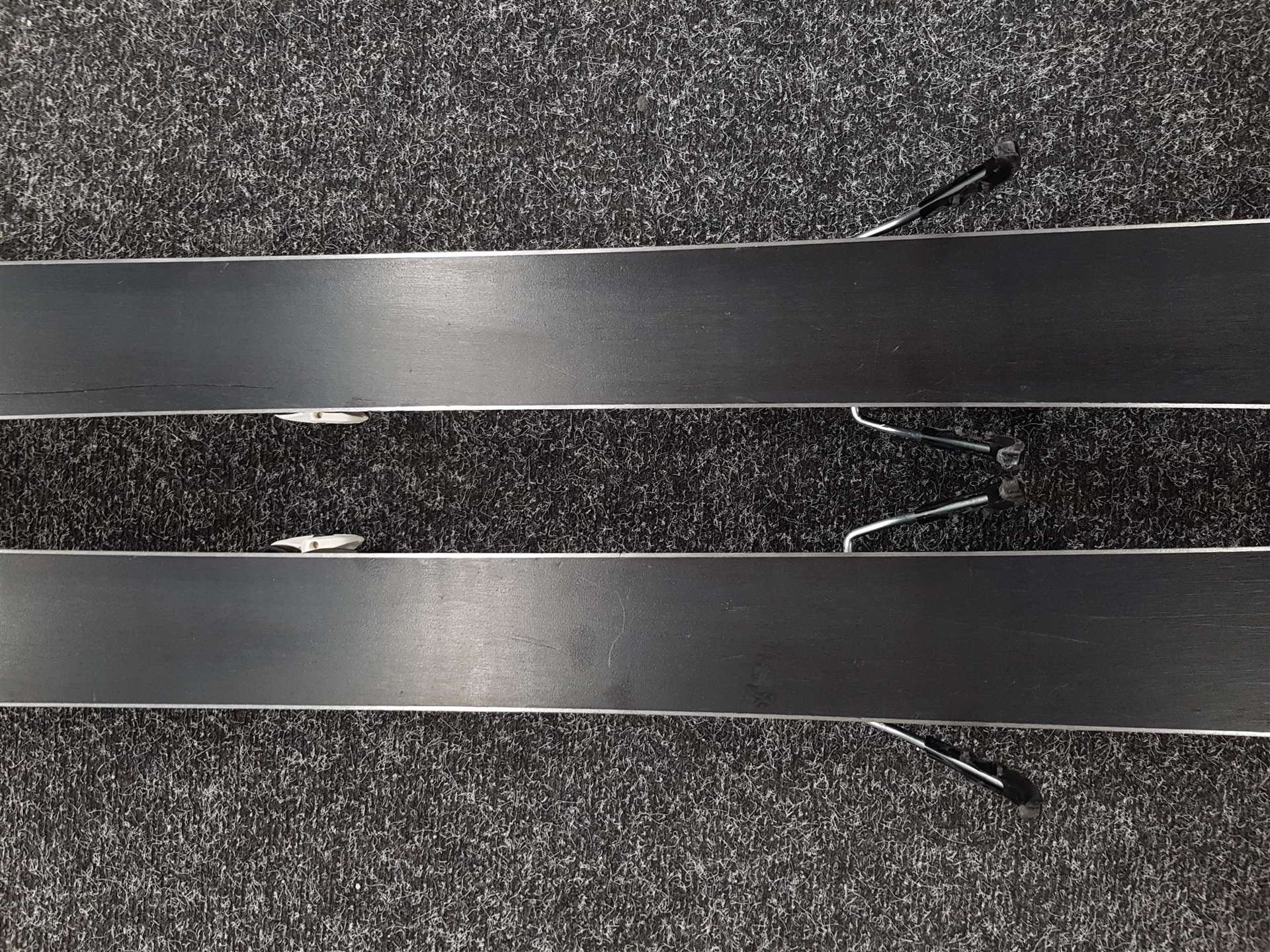 Gebrauchte Skier VOLKL DEACON 7.4