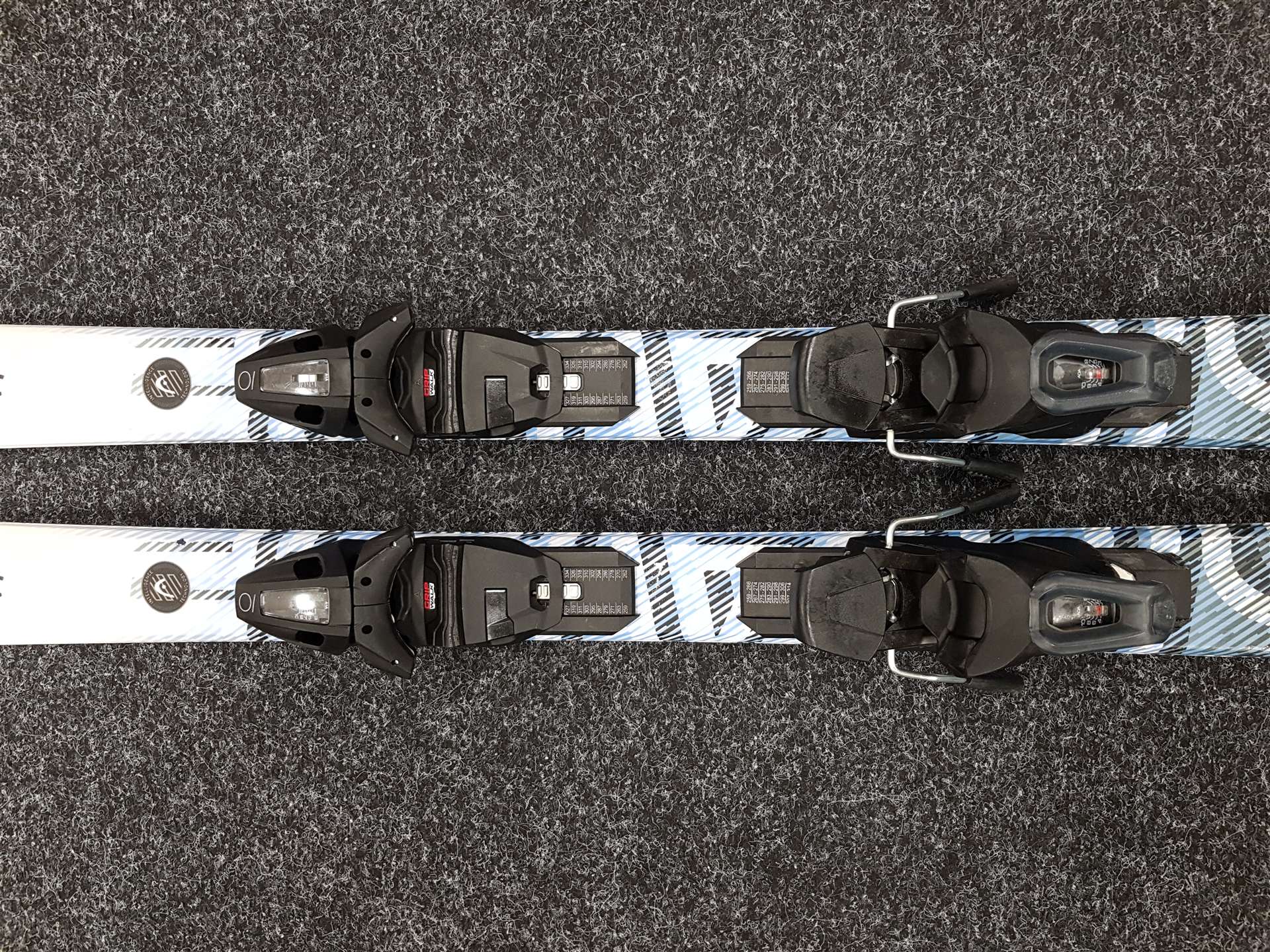Gebrauchte HEAD Shape 3.0 Ski + Tyrolia 10 Bindungen