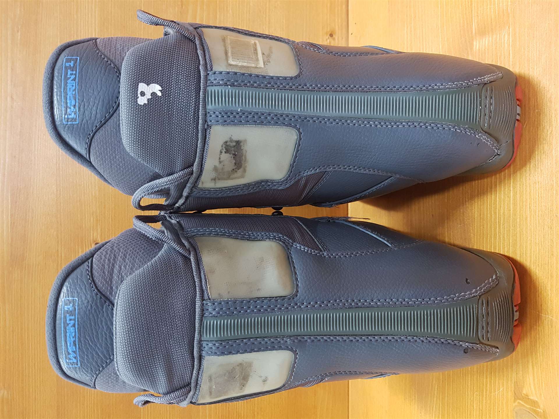 Ghete de snowboard BURTON Progression W folosite