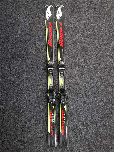 Schiuri bazar Nordica Dobermann Spitfire RTX Ti