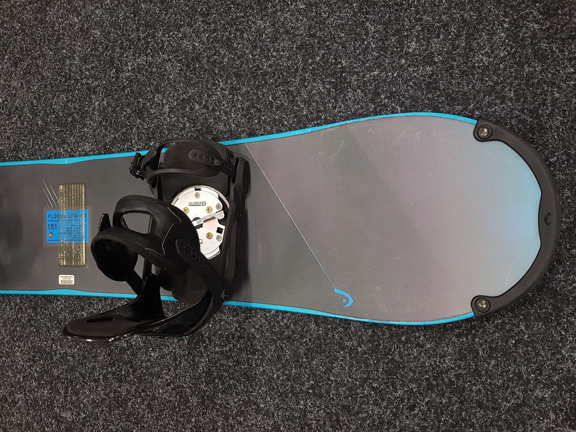 Używana deska snowboardowa HEAD Flocka + wiązania Salomon rozmiar S/M