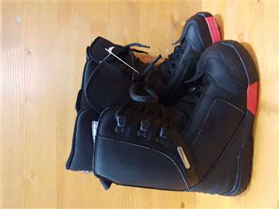 Scarponi da snowboard ROSSIGNOL Excite Lace usati
