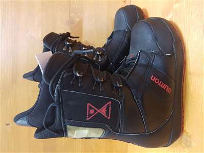 Scarponi da snowboard BURTON Progression usati