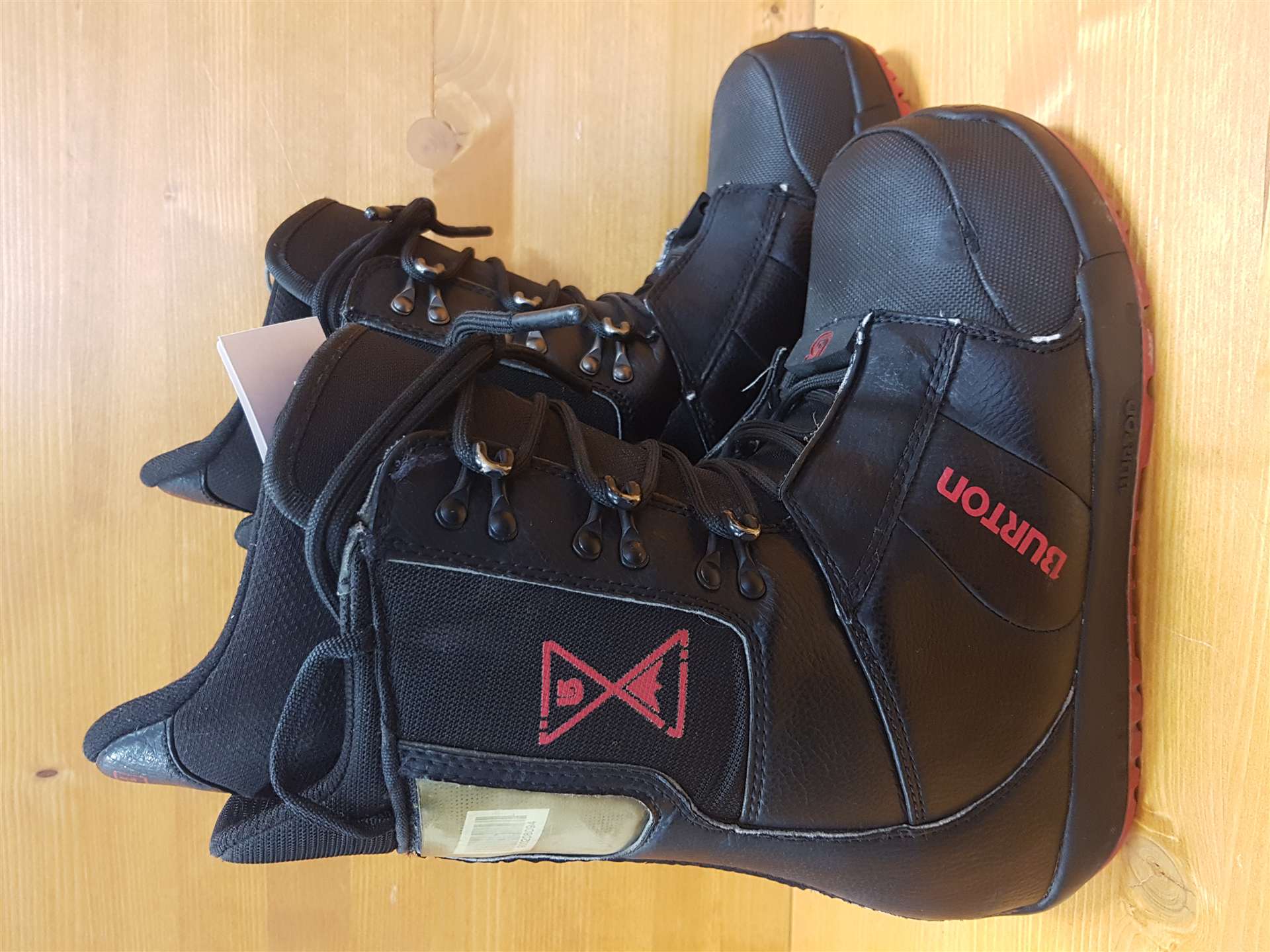 Ghete de snowboard BURTON Progression folosite