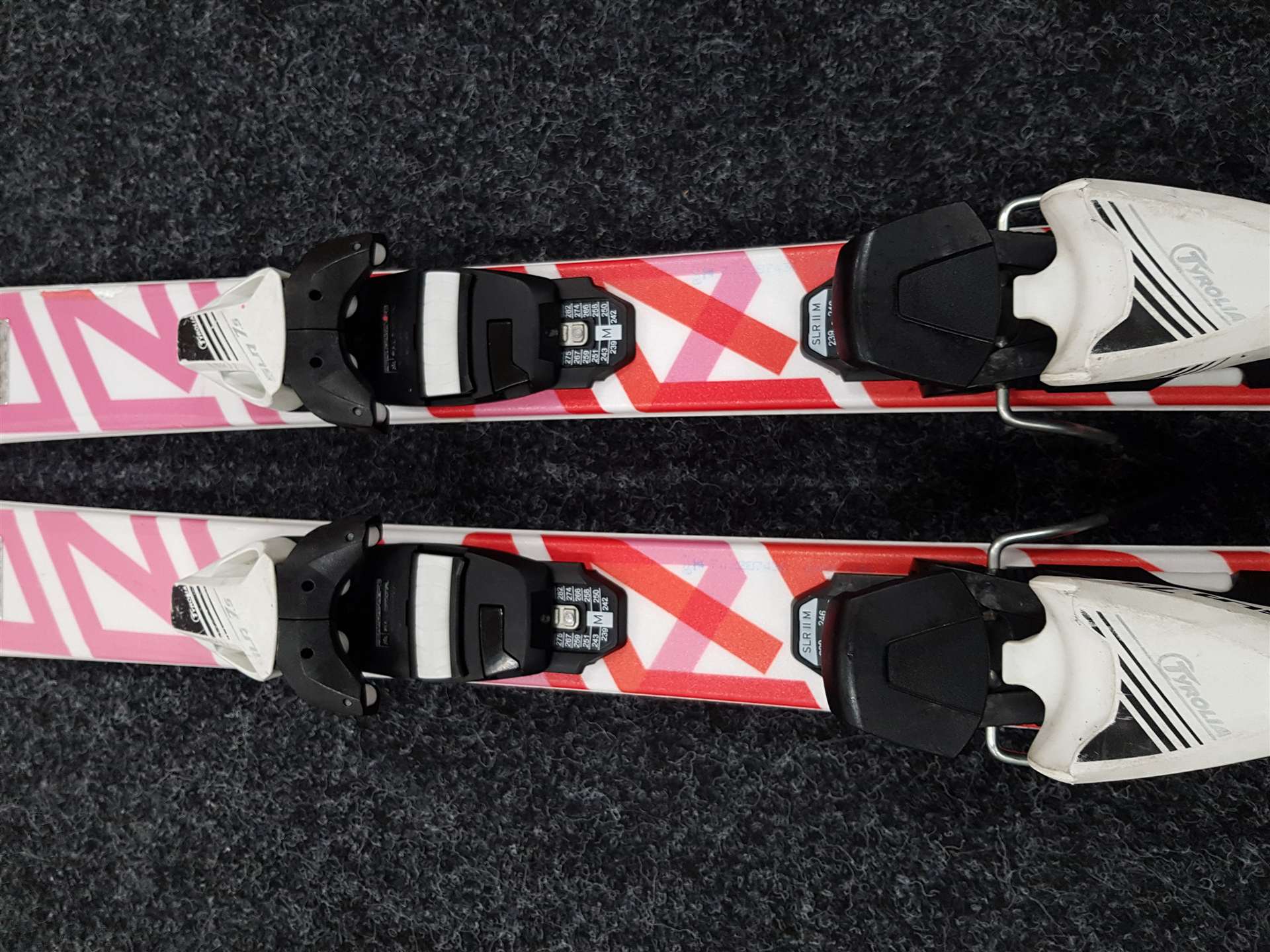 Sci da sci per bambini usati SPORTEN Street + attacchi Tyrolia SLR 7.5