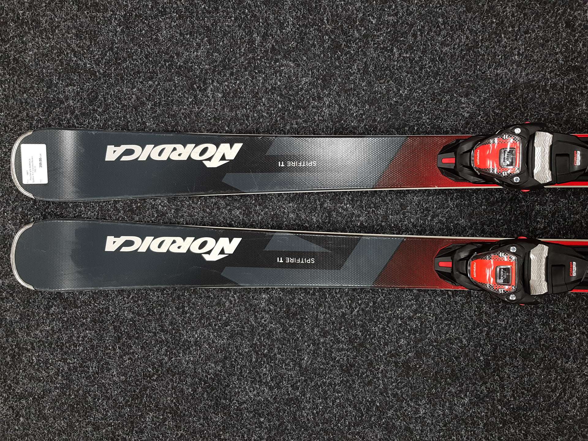 Gebrauchte Ski NORDICA Spitfire TI + Bindungen Marker TP2 11